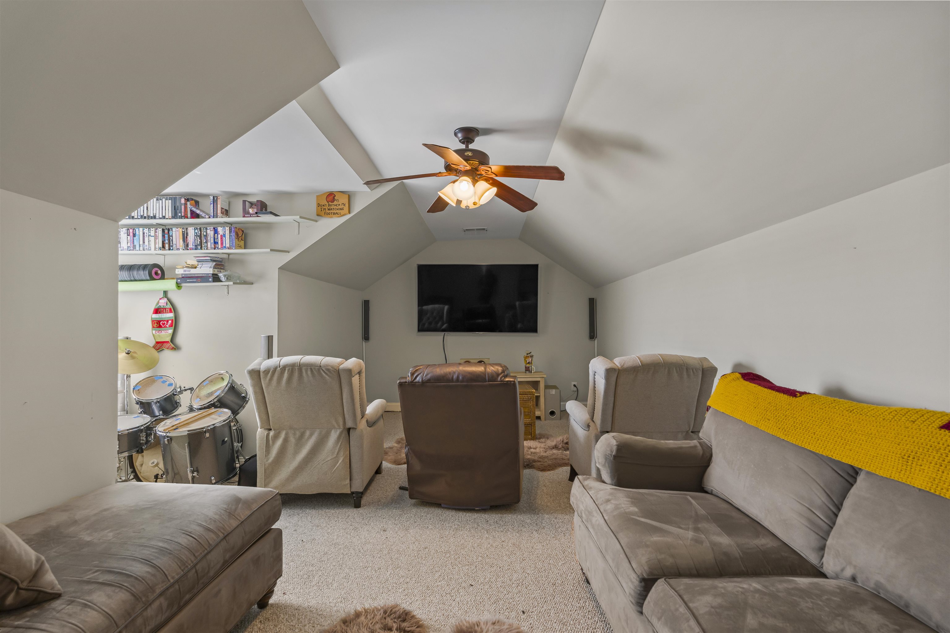 906 Anson Ct. Property Photo 34