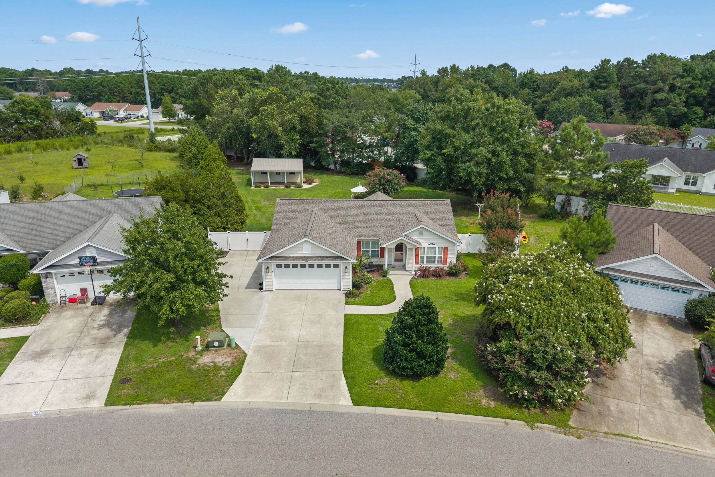 520a Crusade Circle Property Photo 2