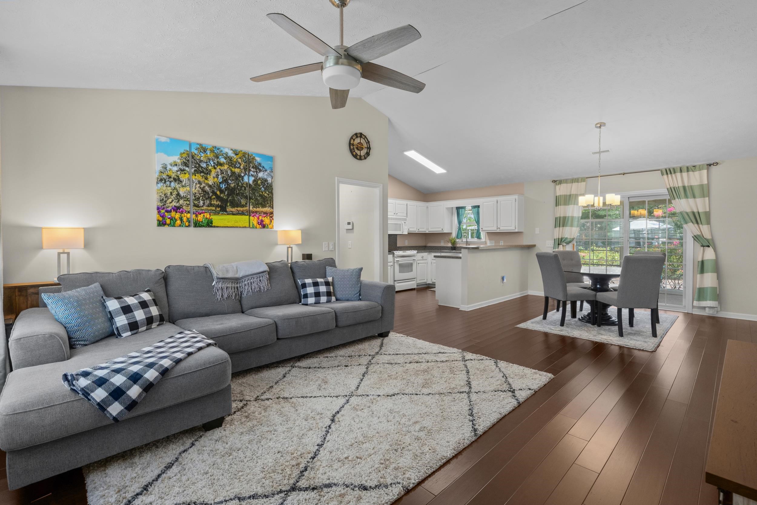 520a Crusade Circle Property Photo 12