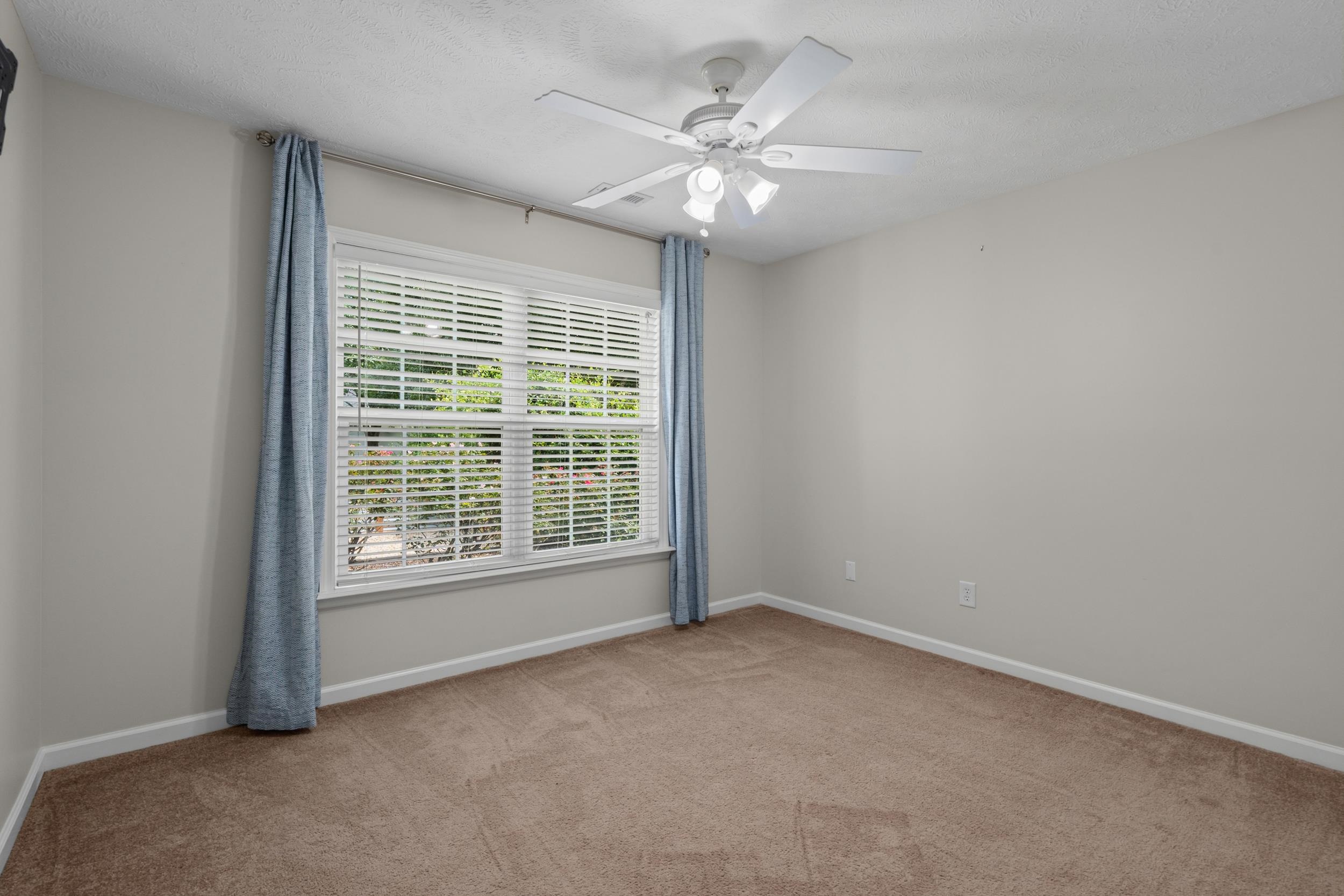 520a Crusade Circle Property Photo 38