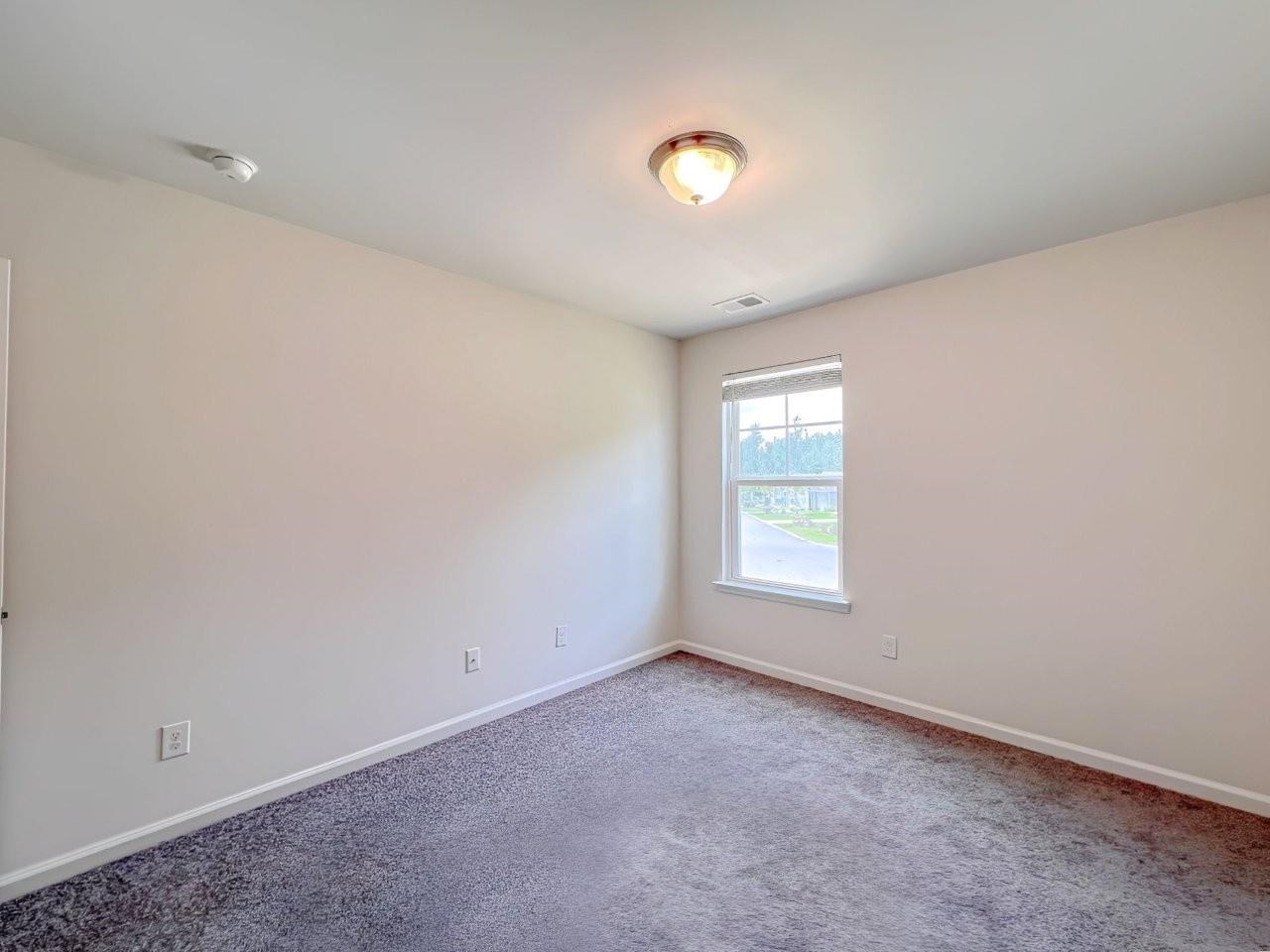 756 Treaty Ct. Property Photo 28