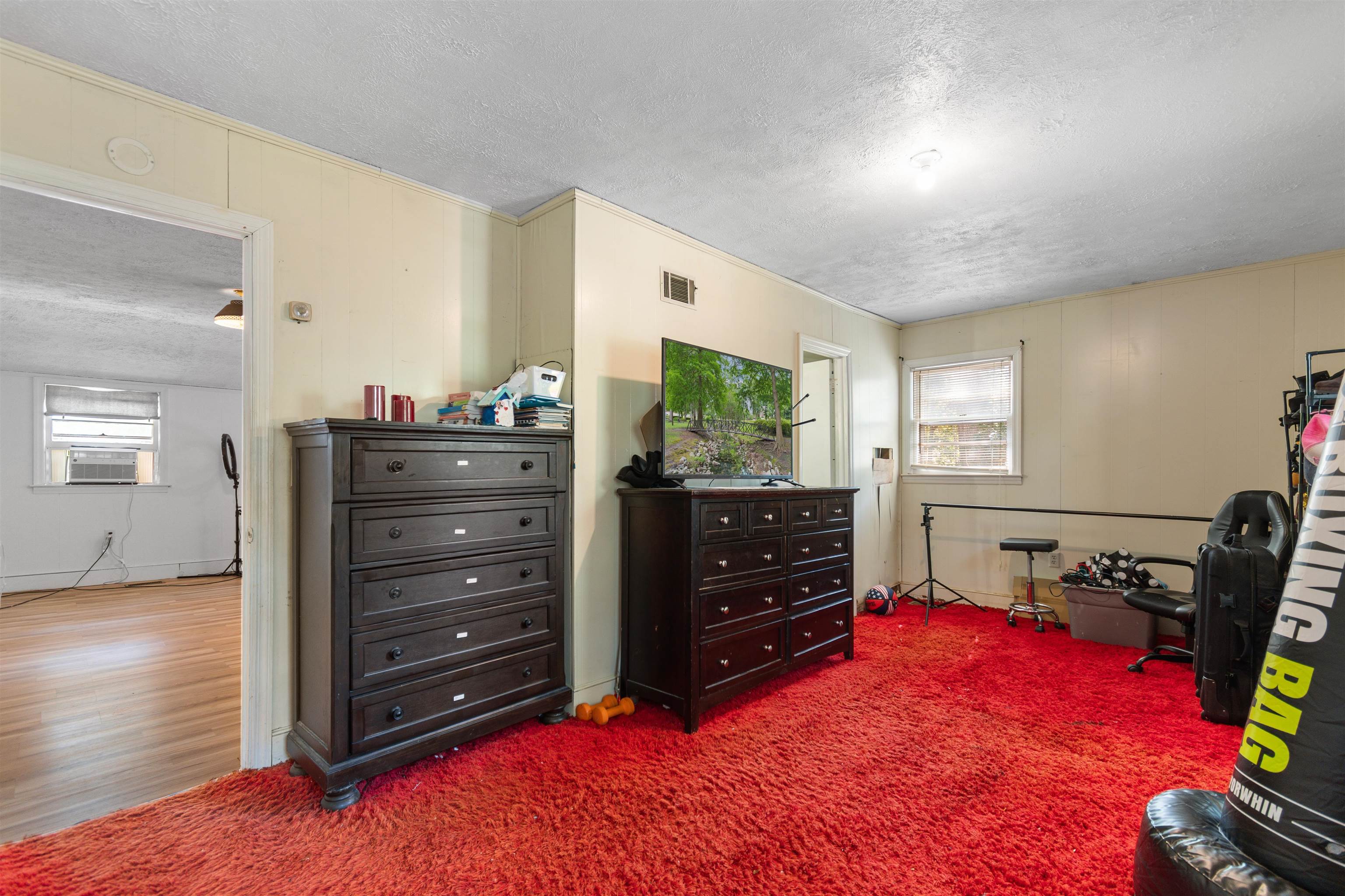 411 E Leitner St. Property Photo 21