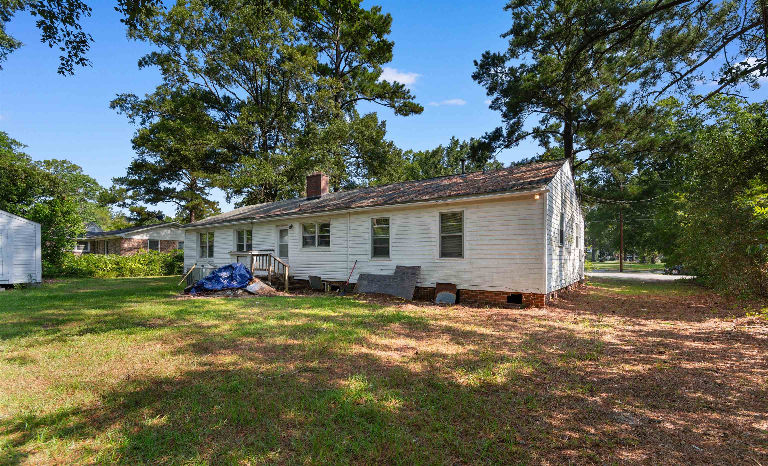 411 E Leitner St. Property Photo 32