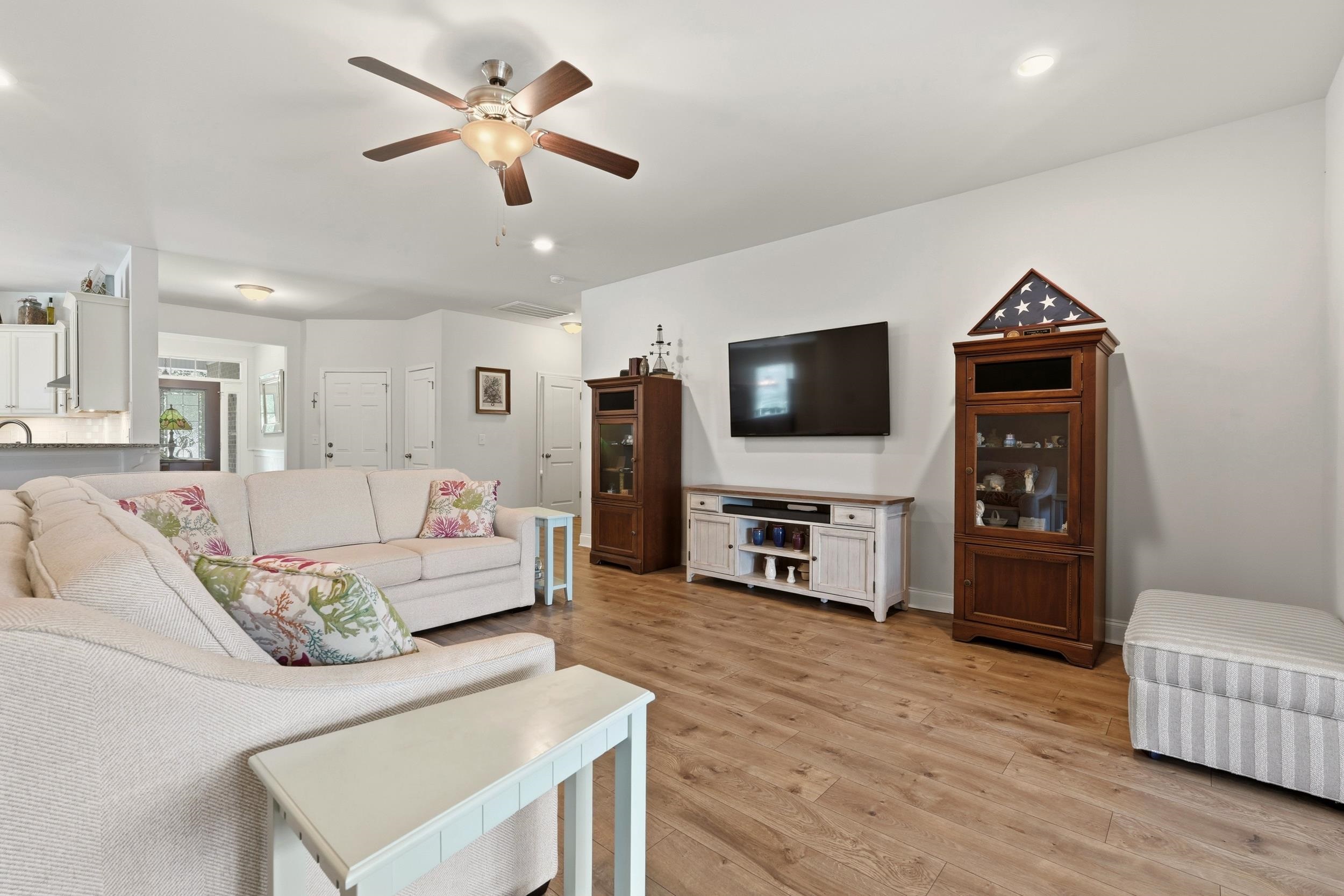 1208 Wood Stork Dr. Property Photo 8