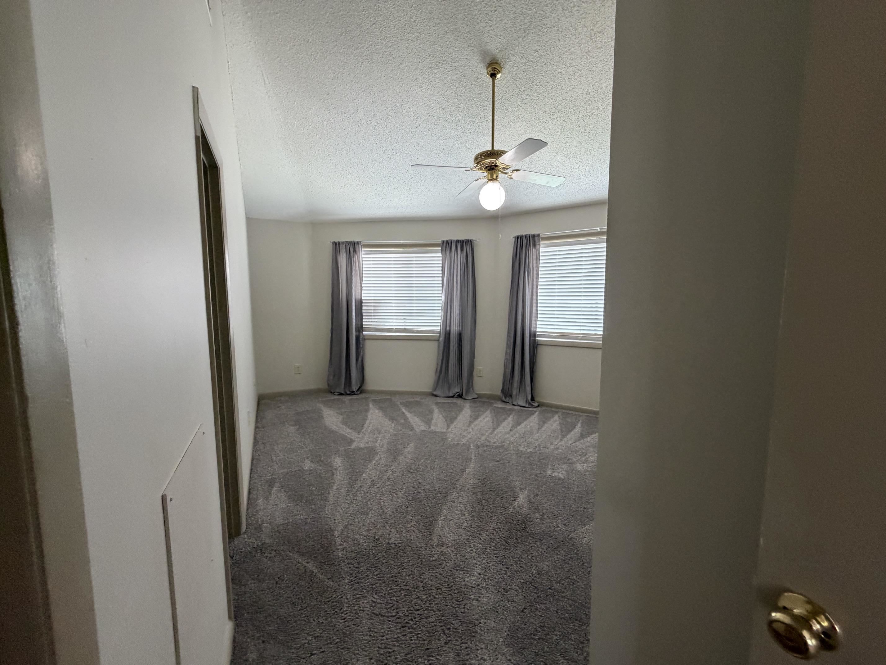 513 Tree Top Ln. Property Photo 30