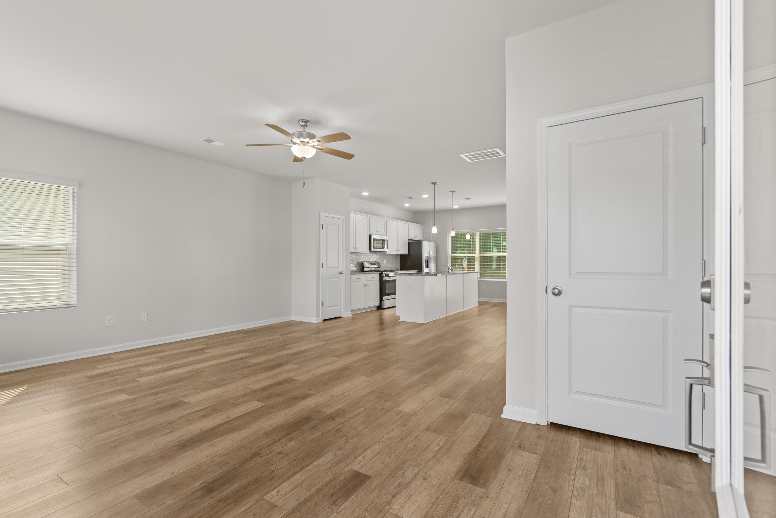 1318 Boswell Ct. Property Photo 2