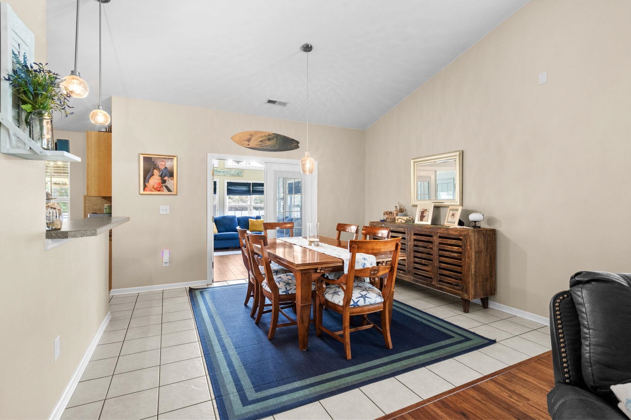 508 Coopers Hawk Ct. Property Photo 16