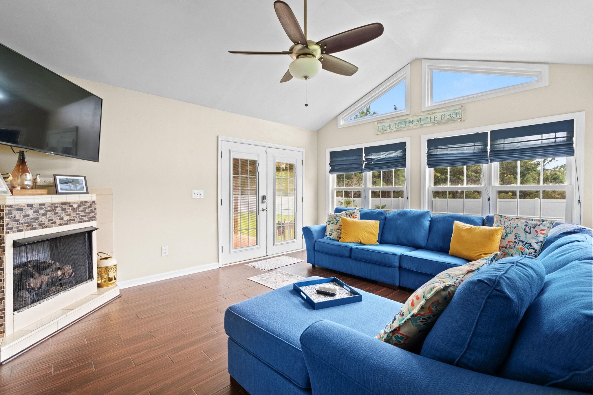 508 Coopers Hawk Ct. Property Photo 24