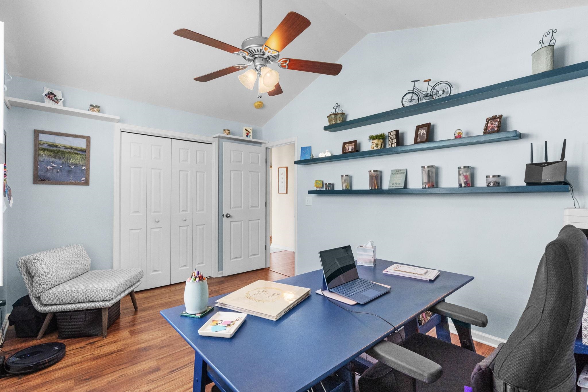 508 Coopers Hawk Ct. Property Photo 41