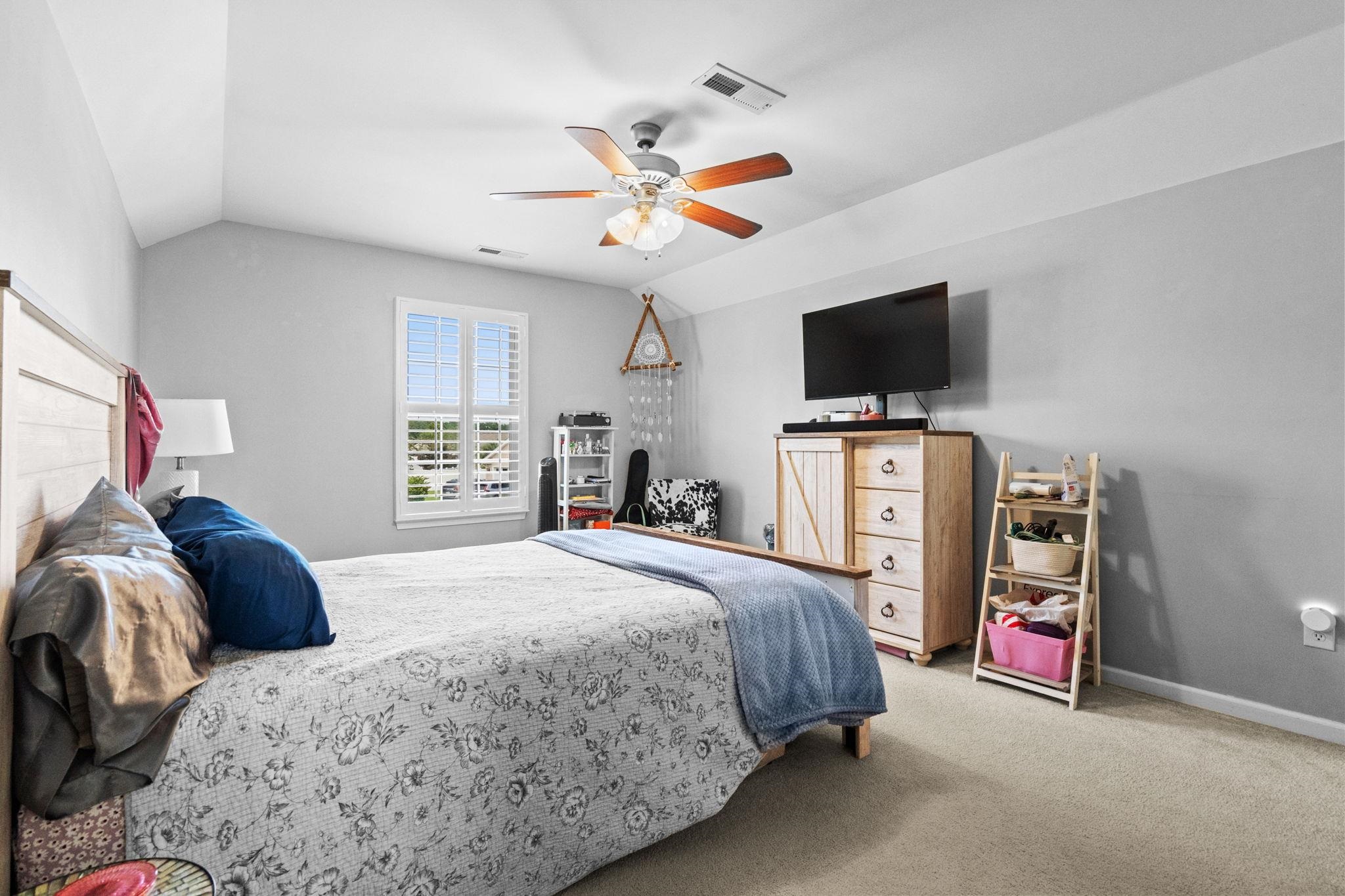 508 Coopers Hawk Ct. Property Photo 46