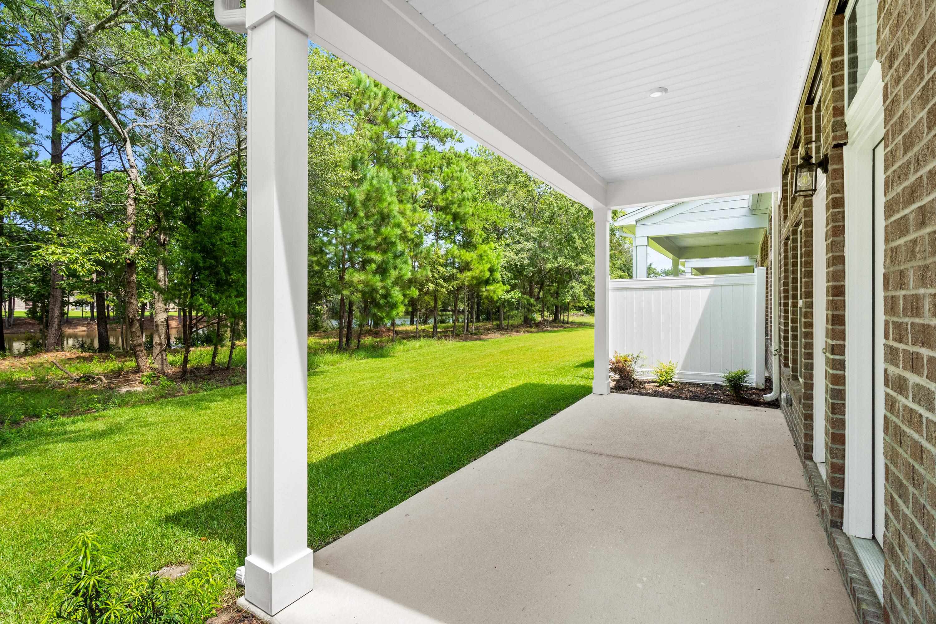 878 Foxtail Dr. Property Photo 17