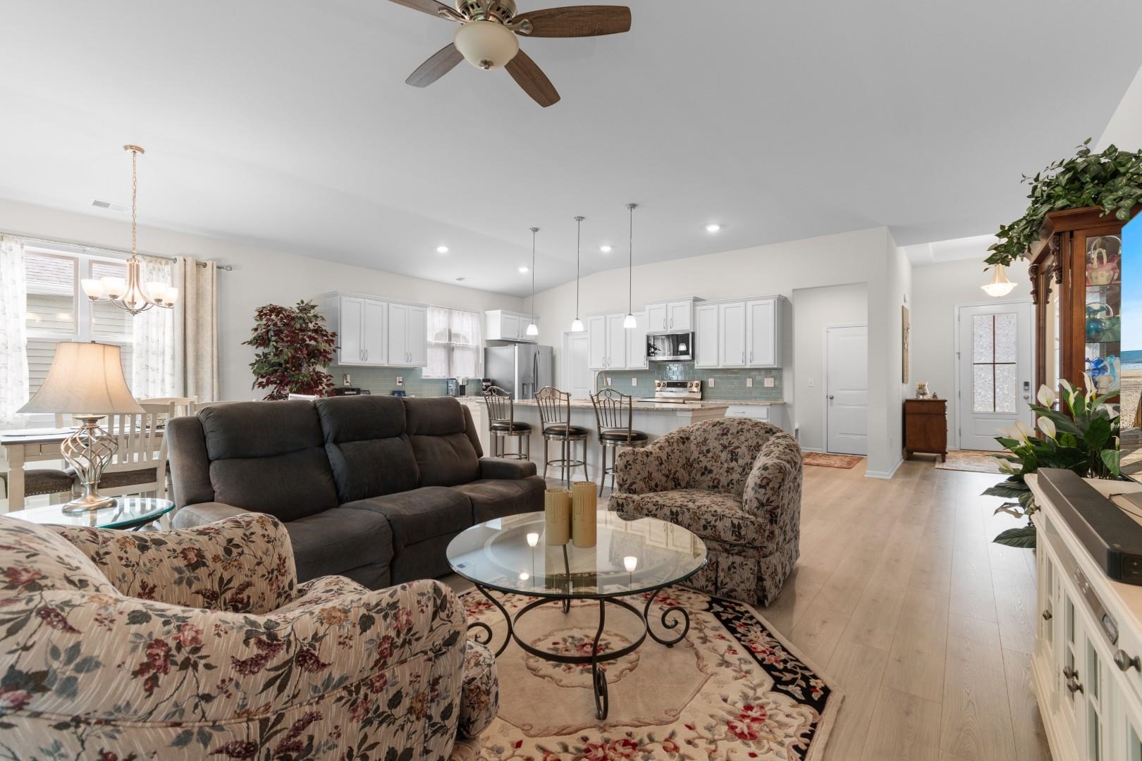 205 Juniata Loop Property Photo 14