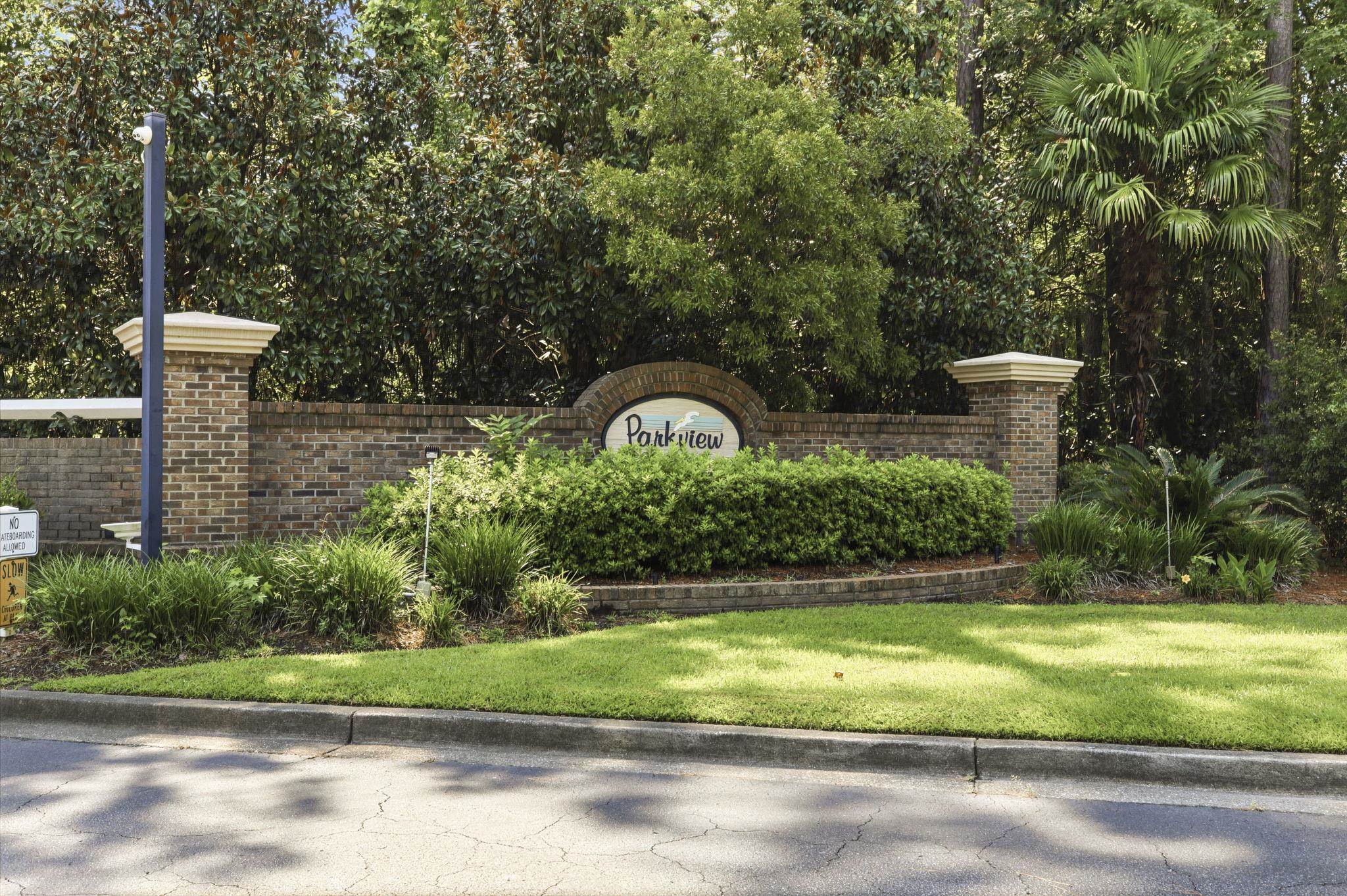 1055 Pinnacle Ln. Property Photo 5
