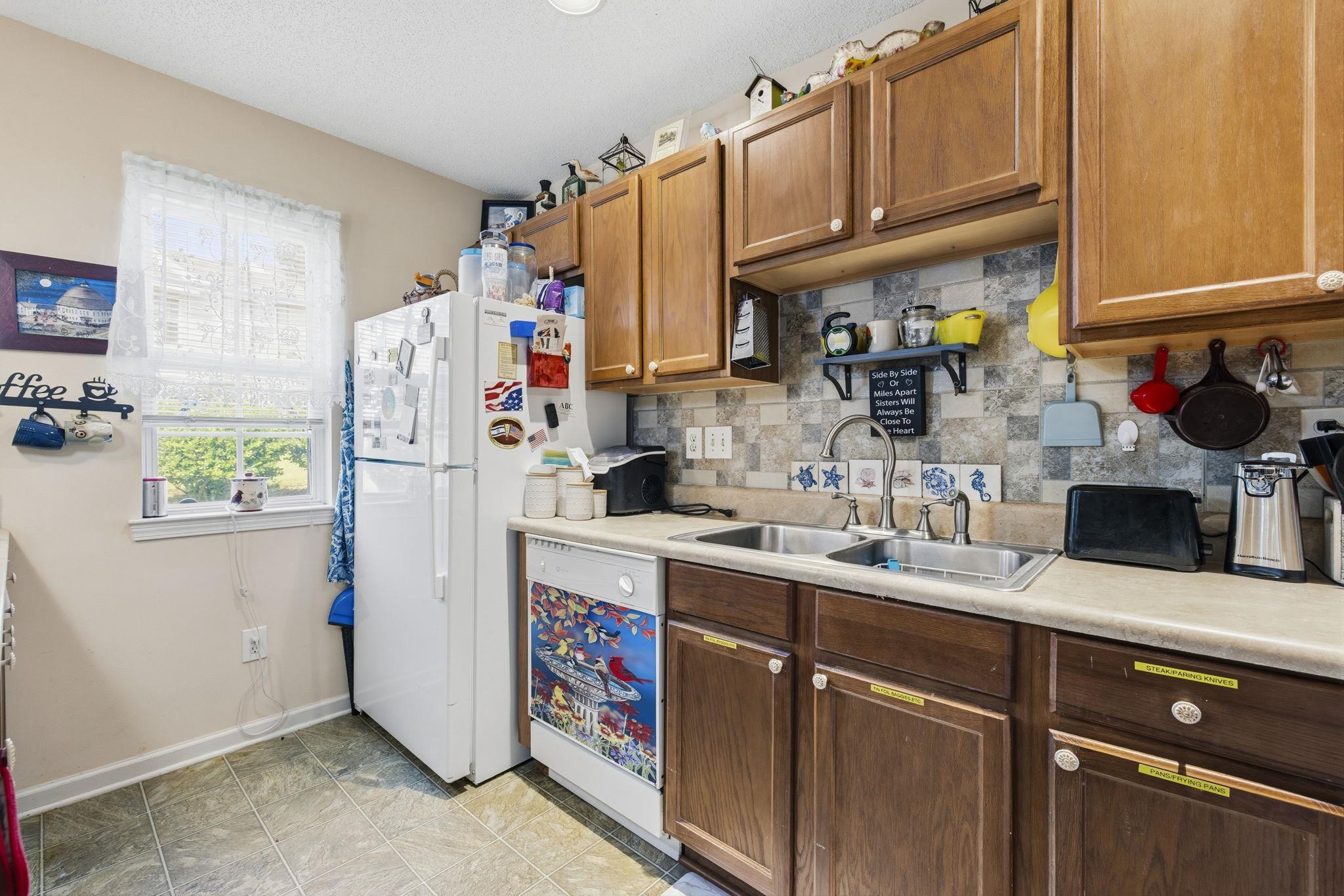 1055 Pinnacle Ln. Property Photo 11