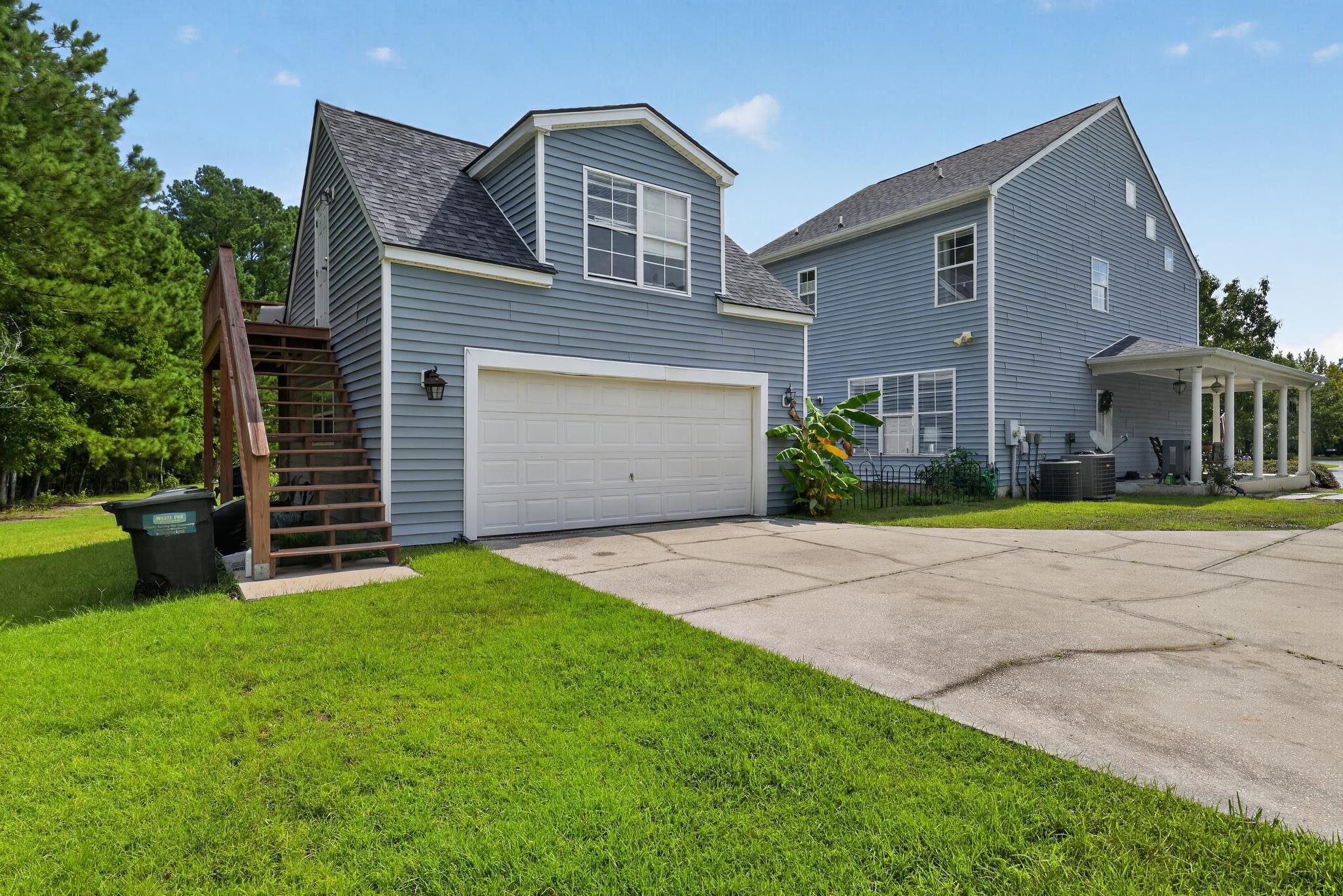 608 College Park Circle Property Photo 1