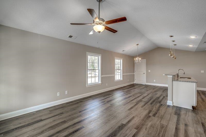 1264 Blue Moon Dr. Property Photo 2