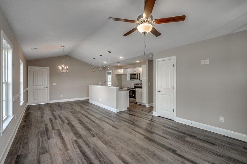 1264 Blue Moon Dr. Property Photo 3