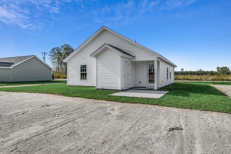 1264 Blue Moon Dr. Property Photo 18