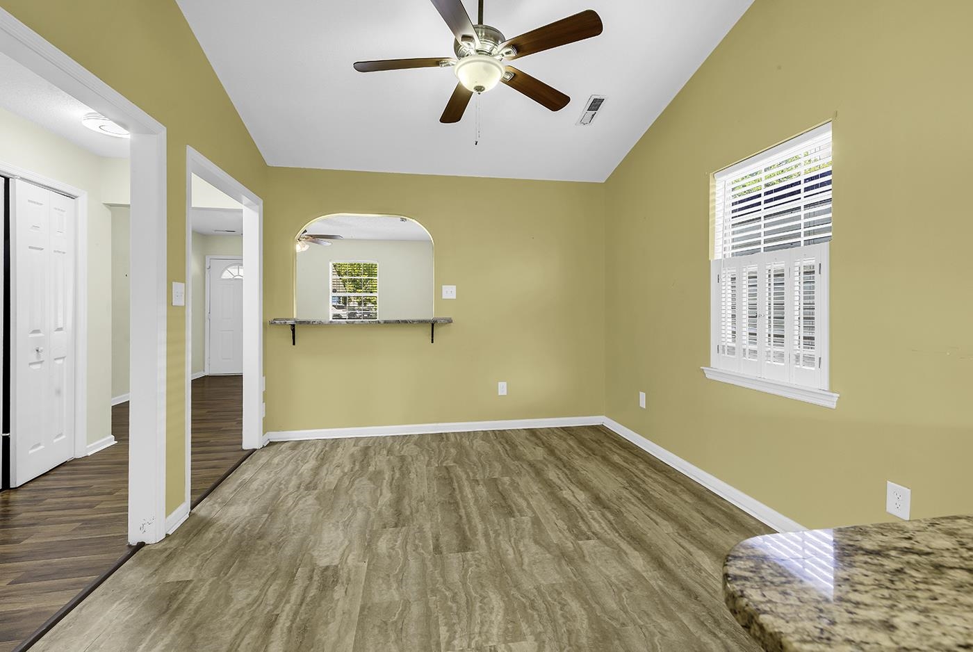 208 Coppersmith Ln. Property Photo 10