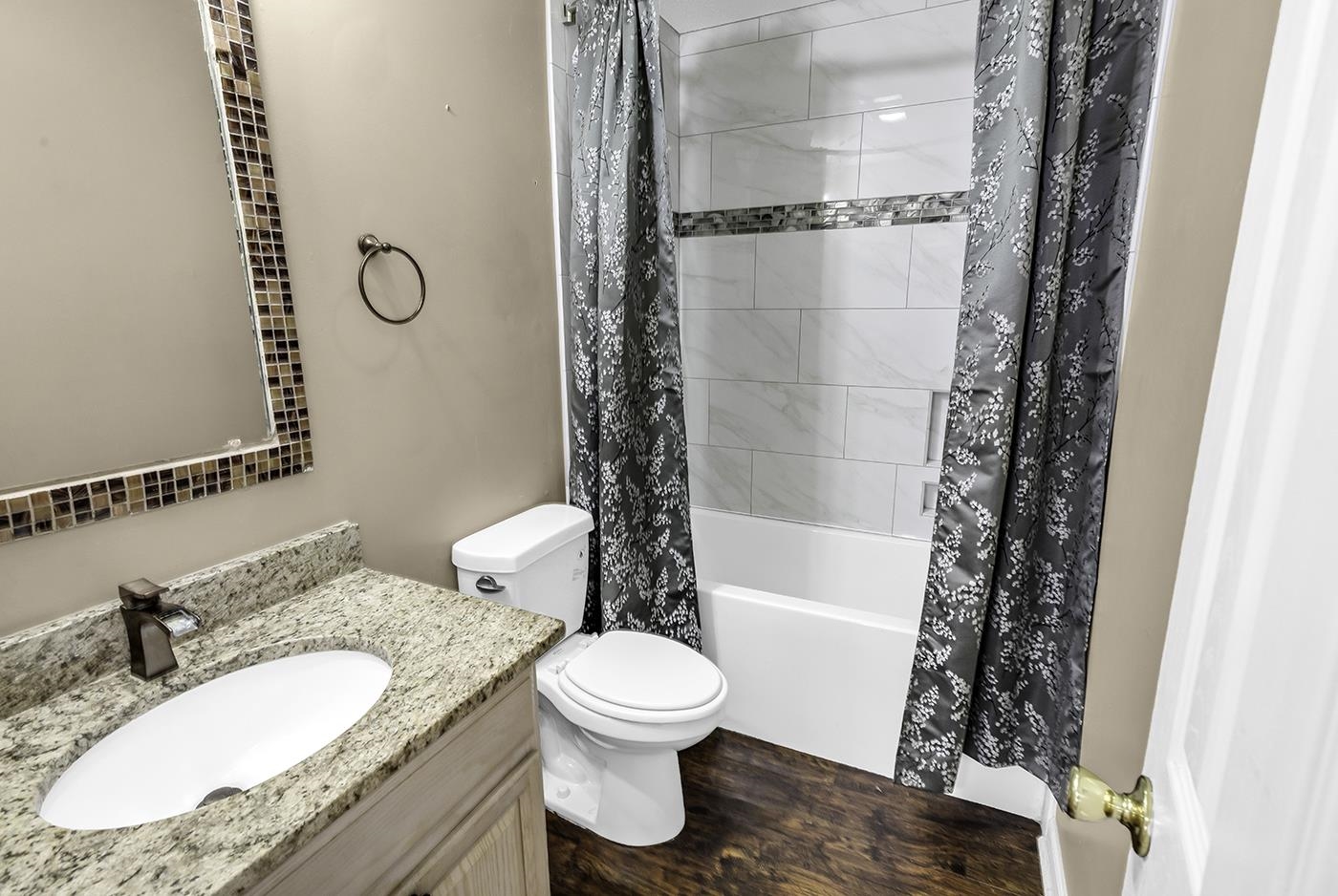 208 Coppersmith Ln. Property Photo 17
