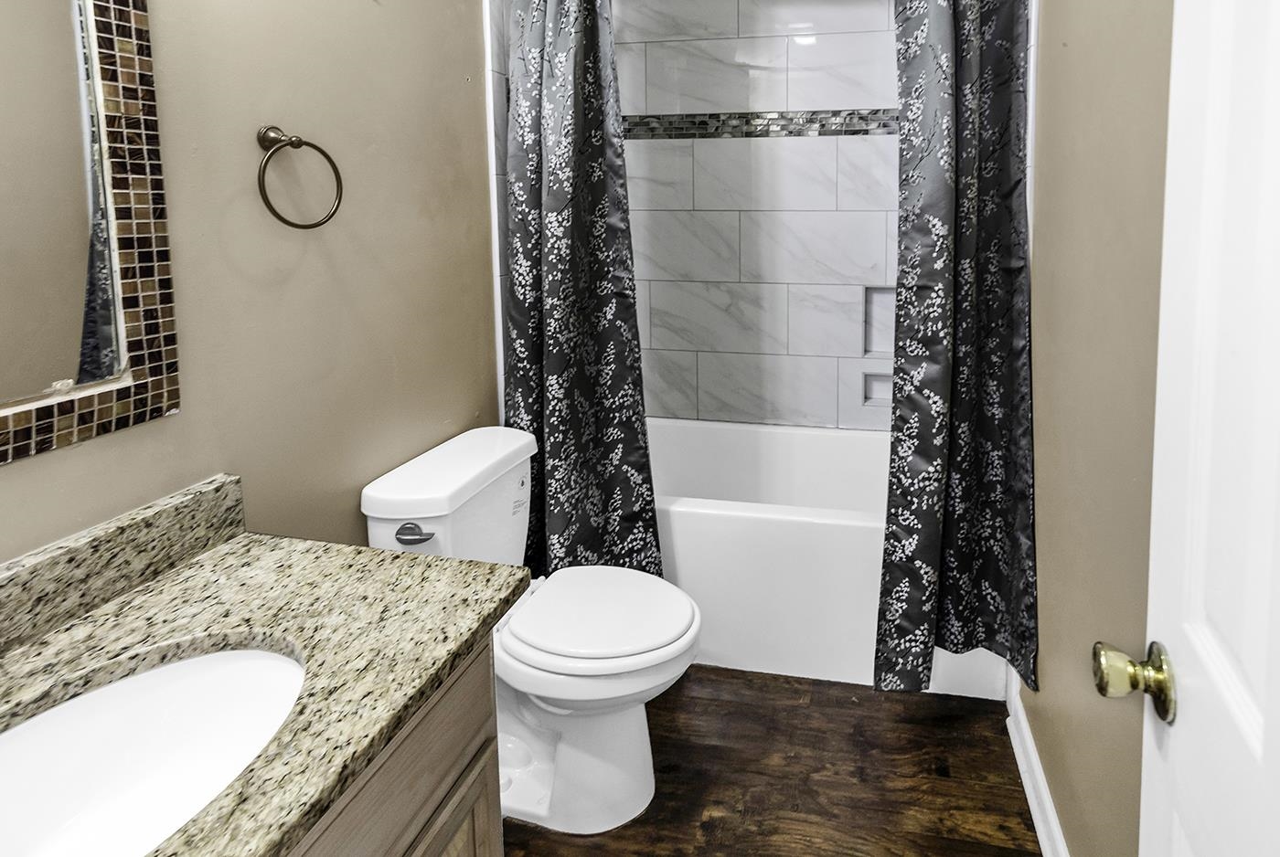 208 Coppersmith Ln. Property Photo 18