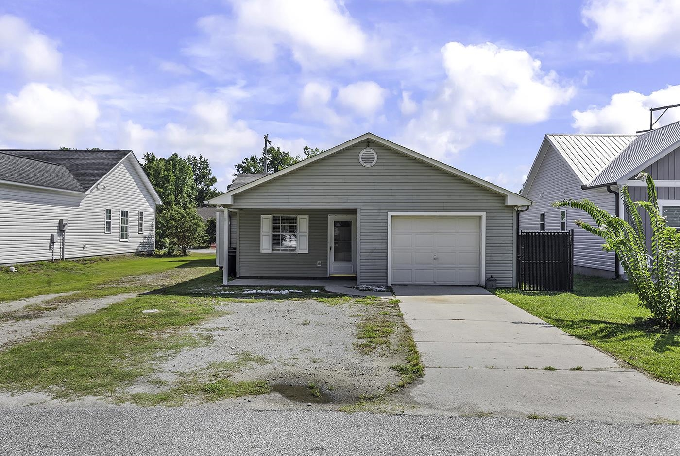 208 Coppersmith Ln. Property Photo 33