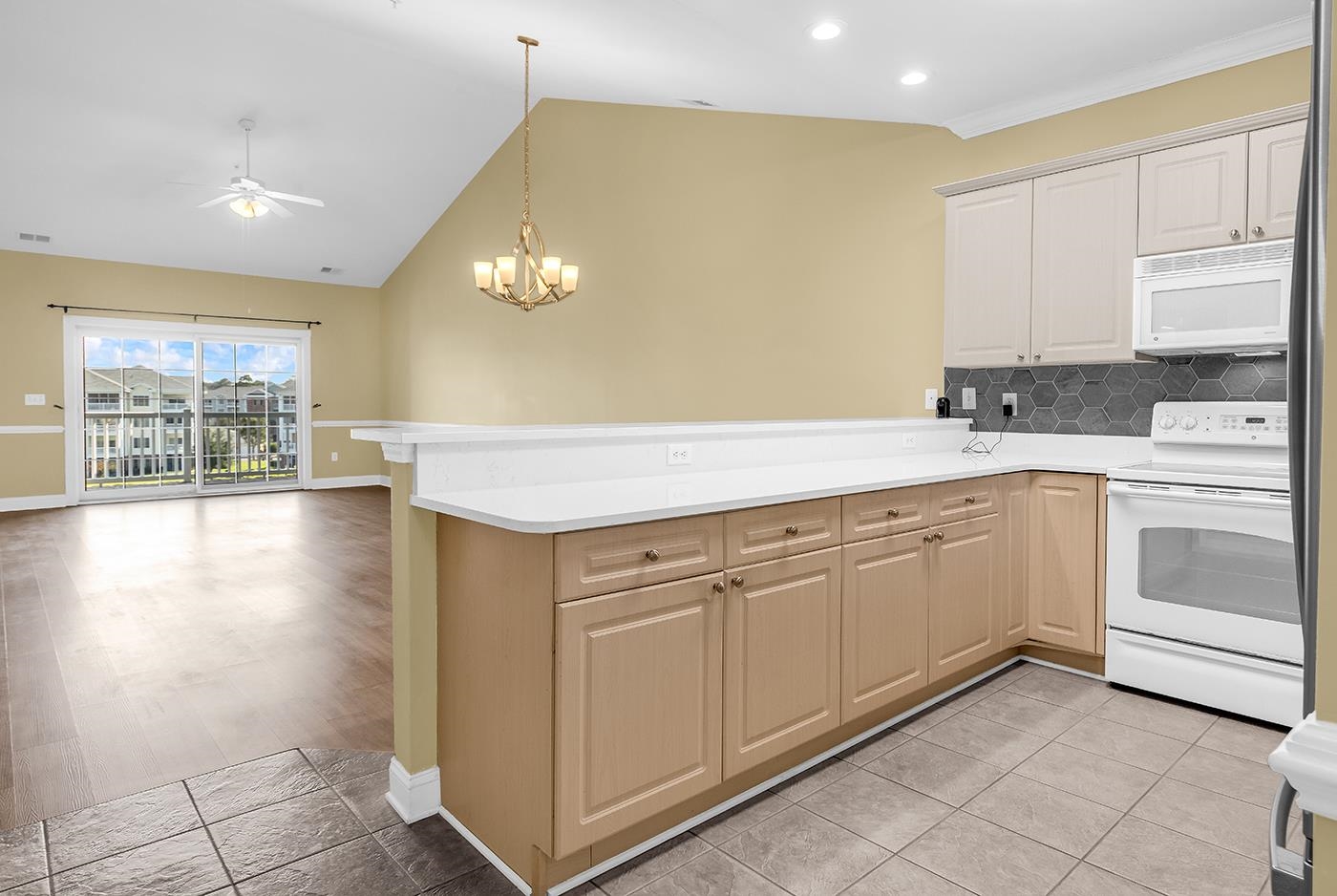 4847 Luster Leaf Circle Property Photo 9