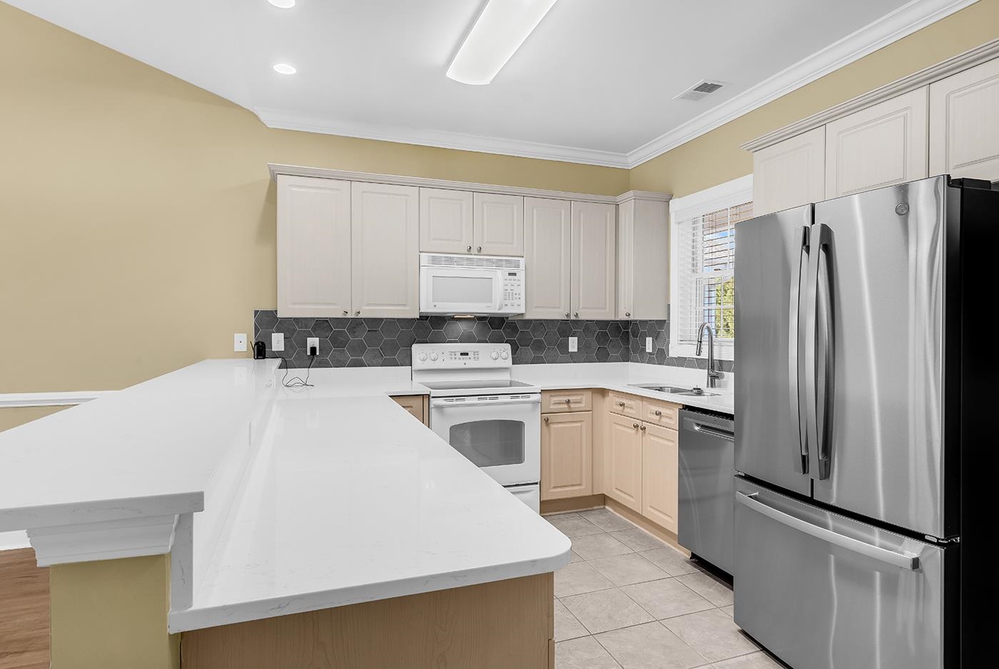 4847 Luster Leaf Circle Property Photo 11