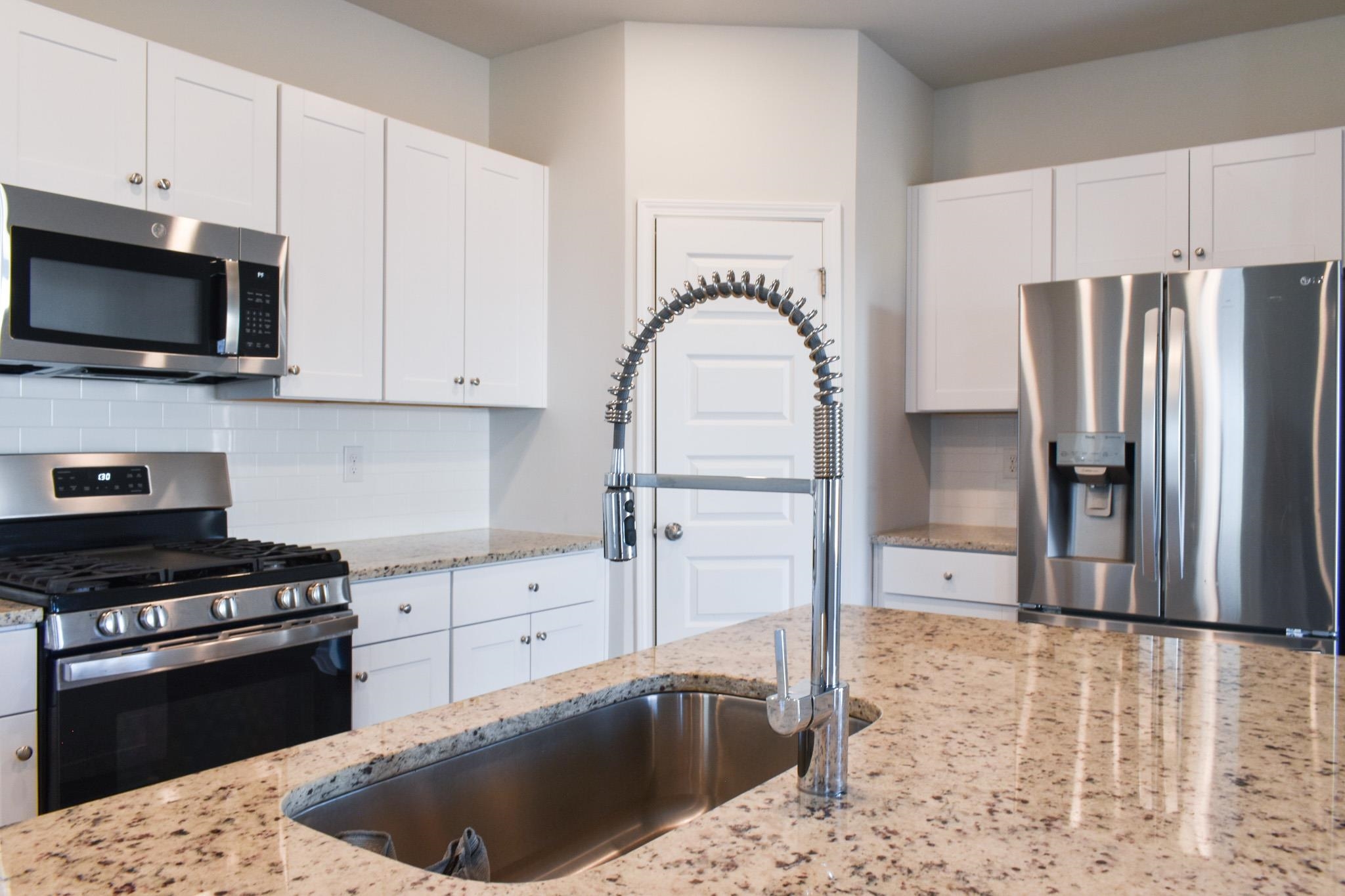 1057 Saltgrass Way Property Photo 8