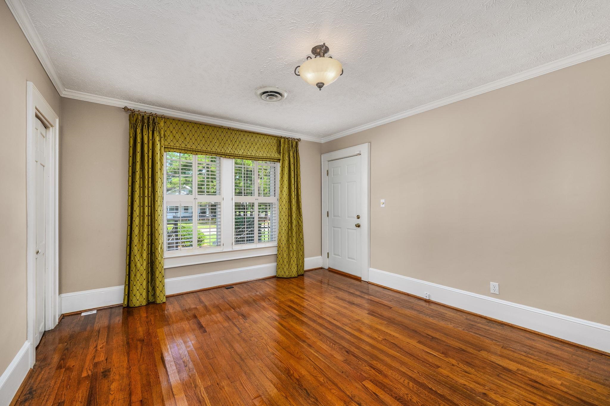 3116 Main St. Property Photo 18