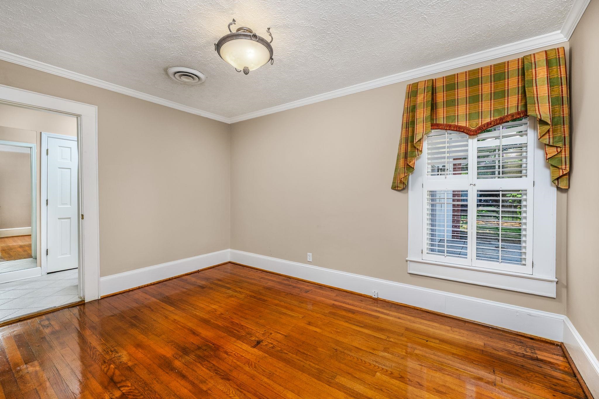 3116 Main St. Property Photo 28