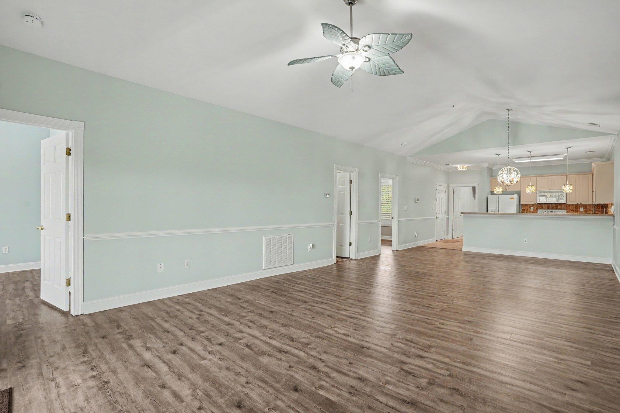 4851 Luster Leaf Circle Property Photo 19