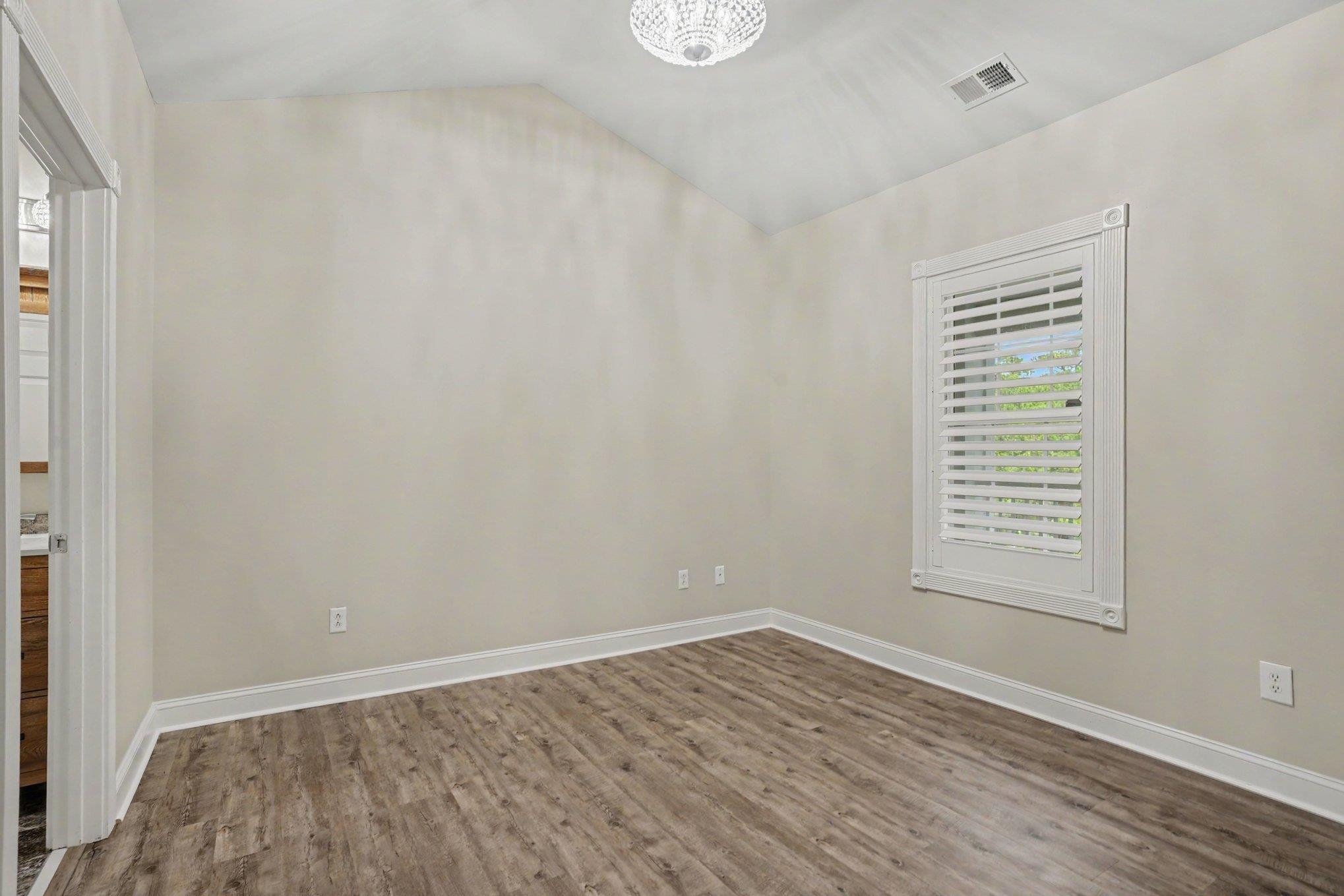 4851 Luster Leaf Circle Property Photo 29