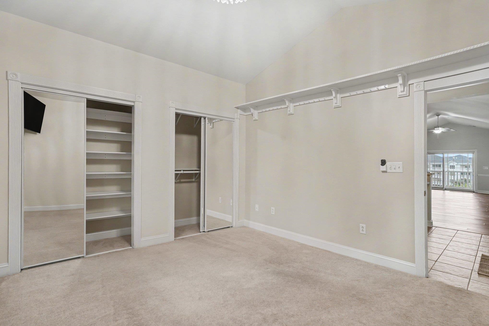 4851 Luster Leaf Circle Property Photo 34