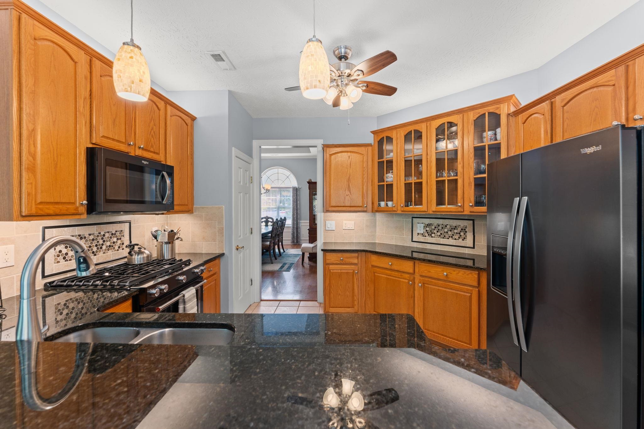 928 Heshbon Dr. Property Photo 15