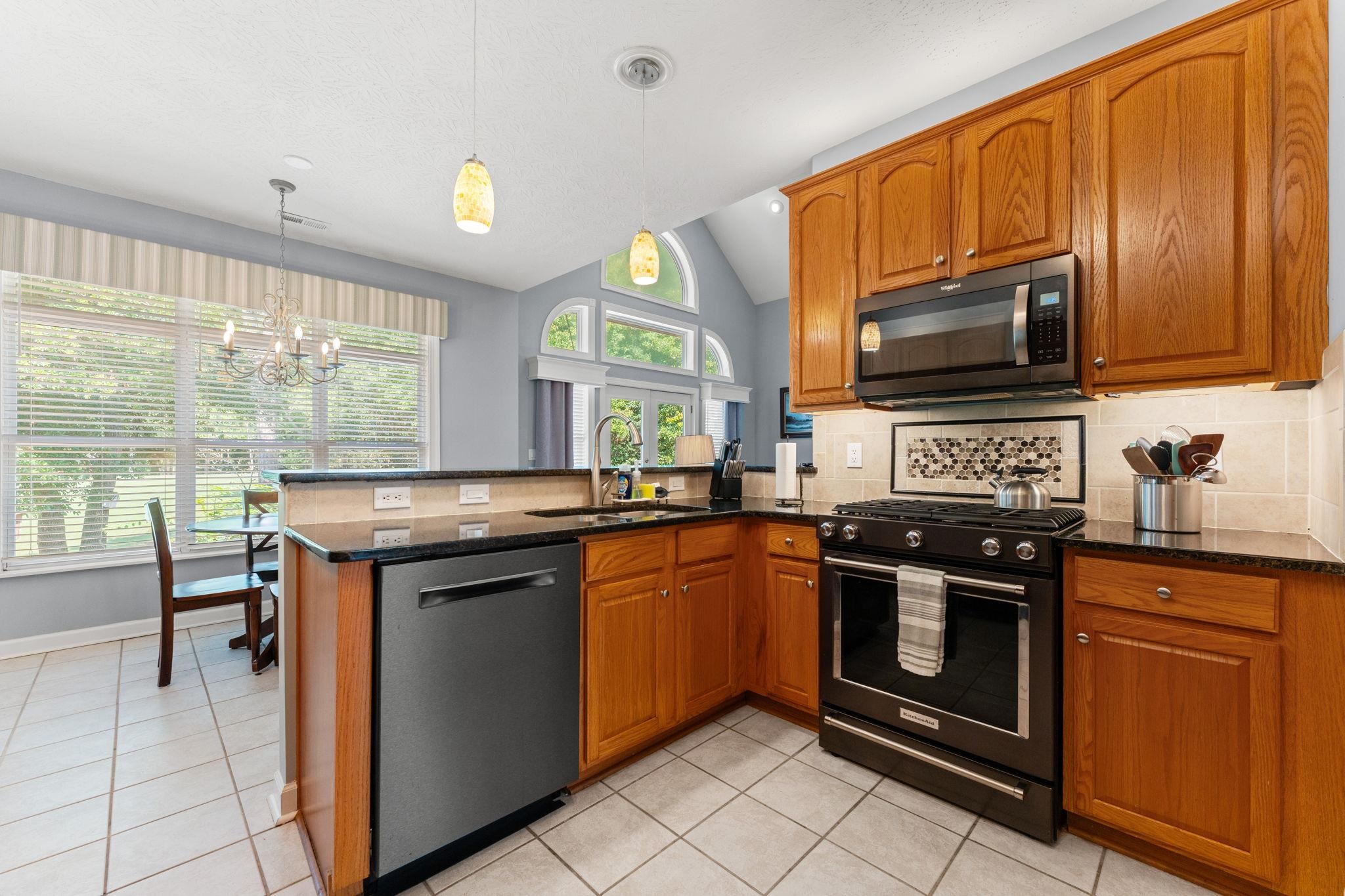 928 Heshbon Dr. Property Photo 18