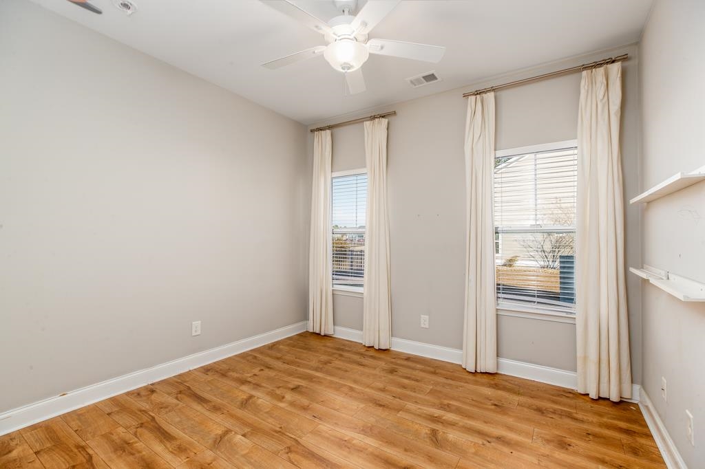 1208 Ficus Dr. Property Photo 15