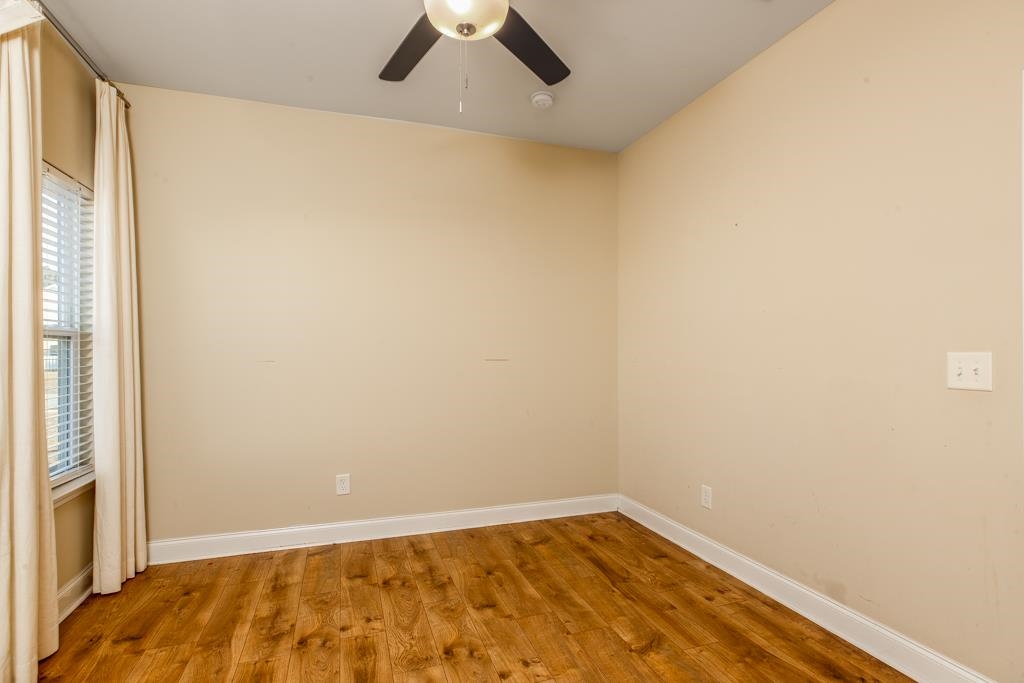 1208 Ficus Dr. Property Photo 19