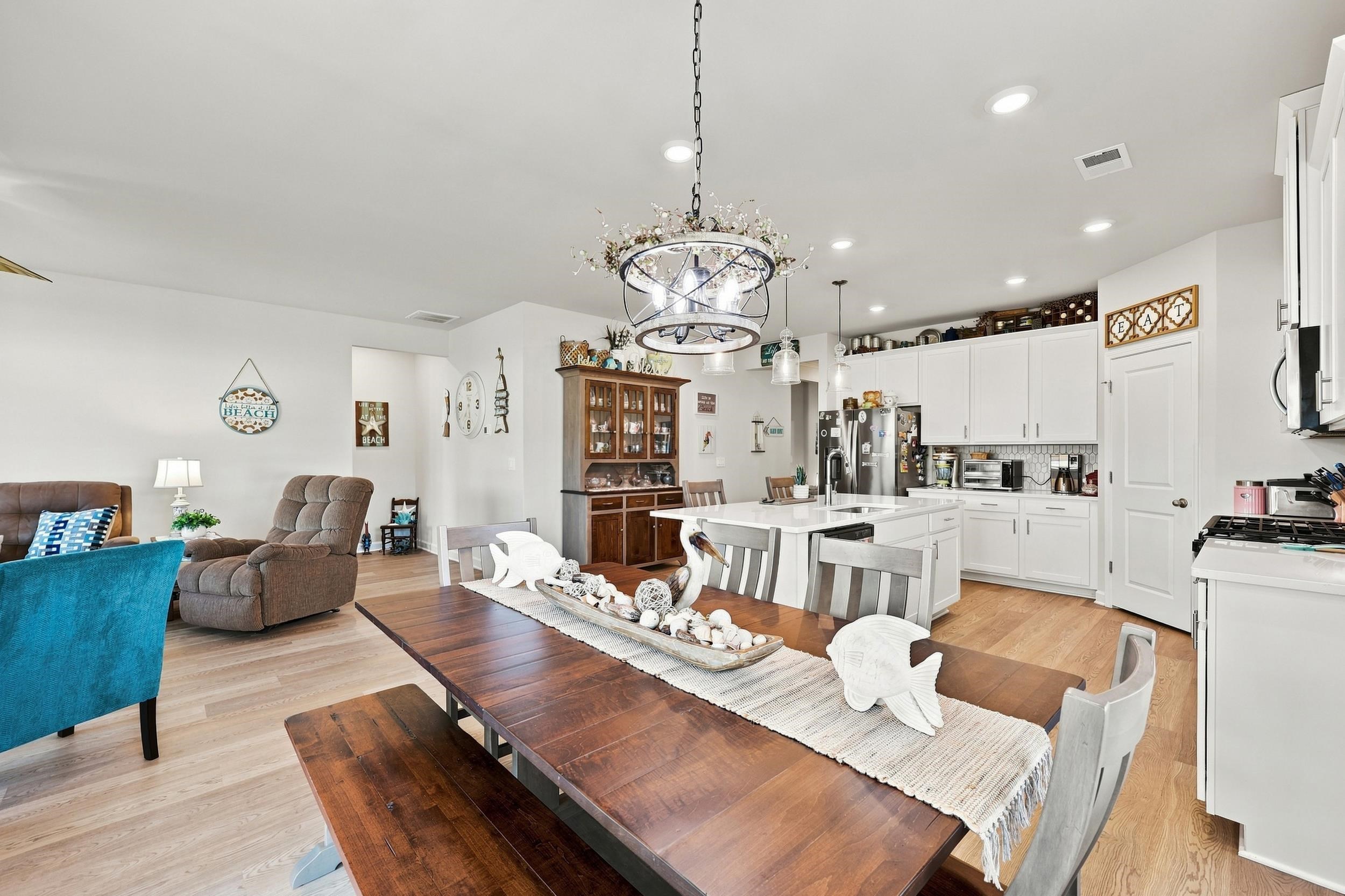 1570 Regal Fern Way Property Photo 13