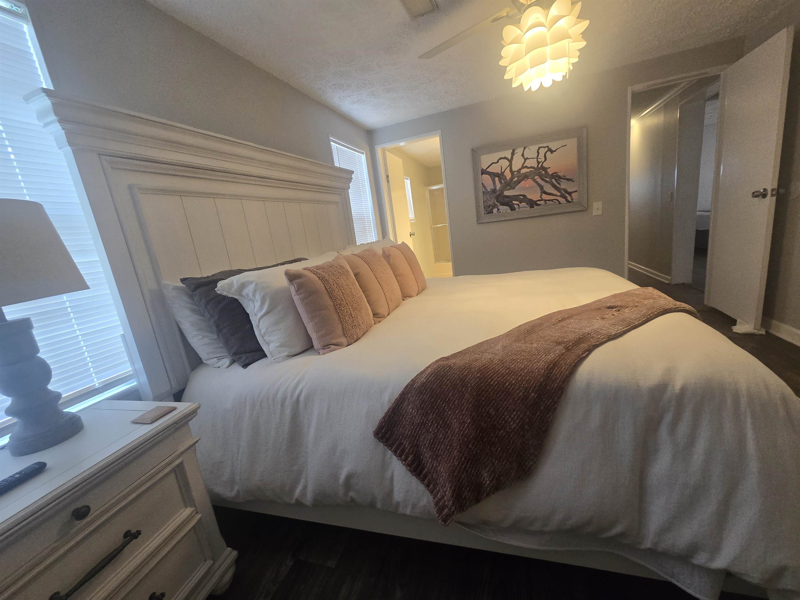 346 Ocean Breeze Dr. Property Photo 26