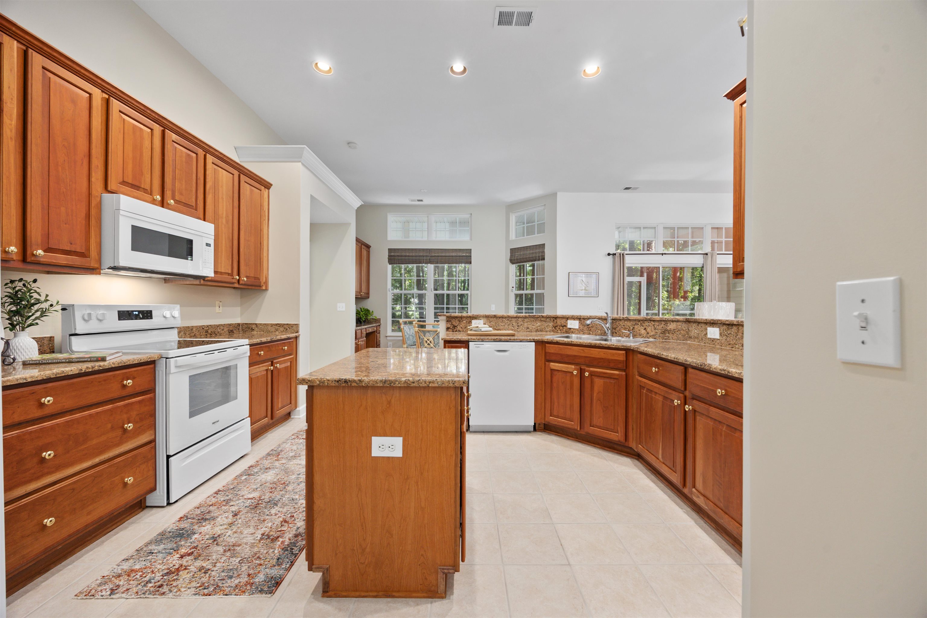 4538 Firethorne Dr. Property Photo 32