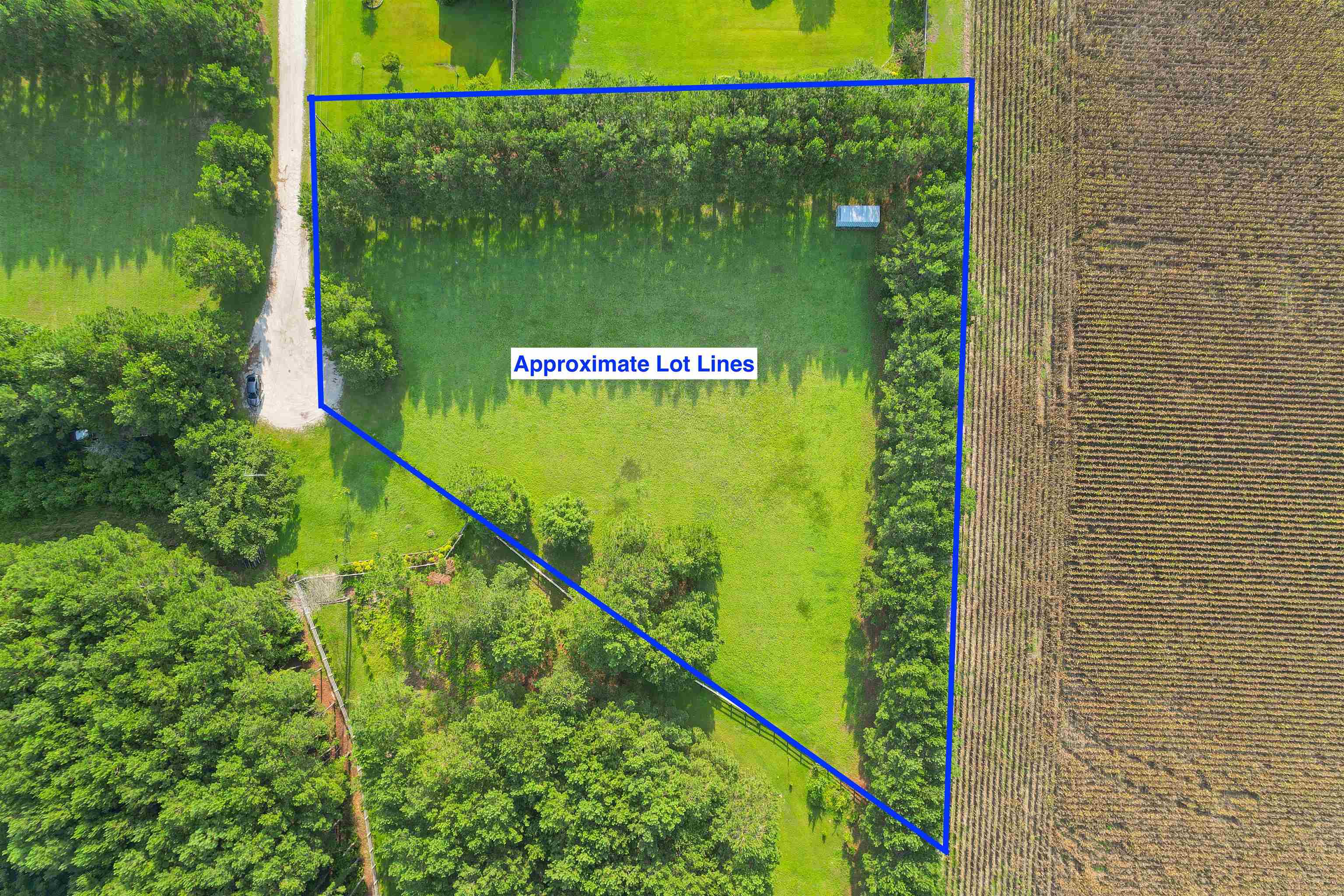 121 Deans Ct. Property Photo 6