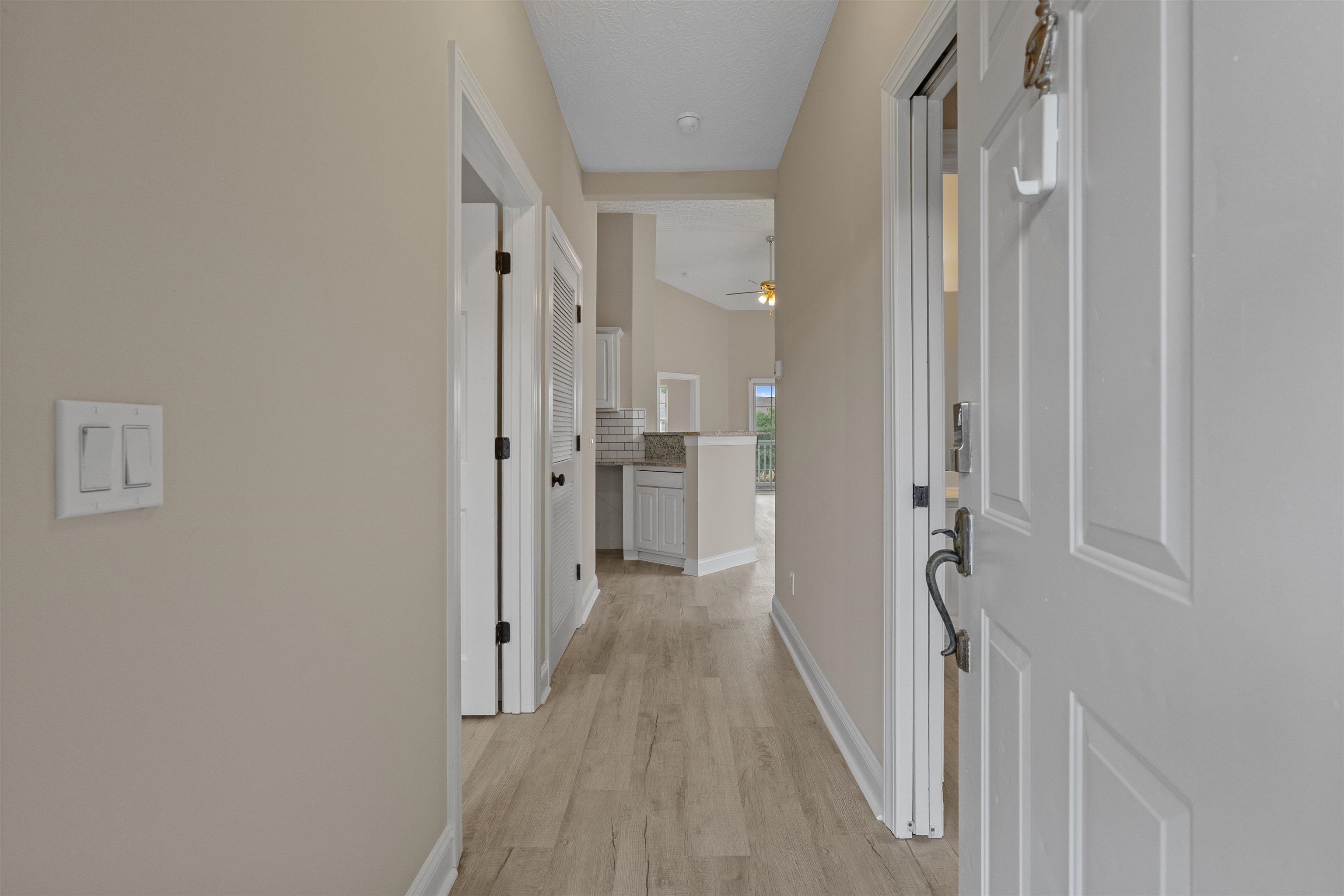 1121 Peace Pipe Pl. Property Photo 2