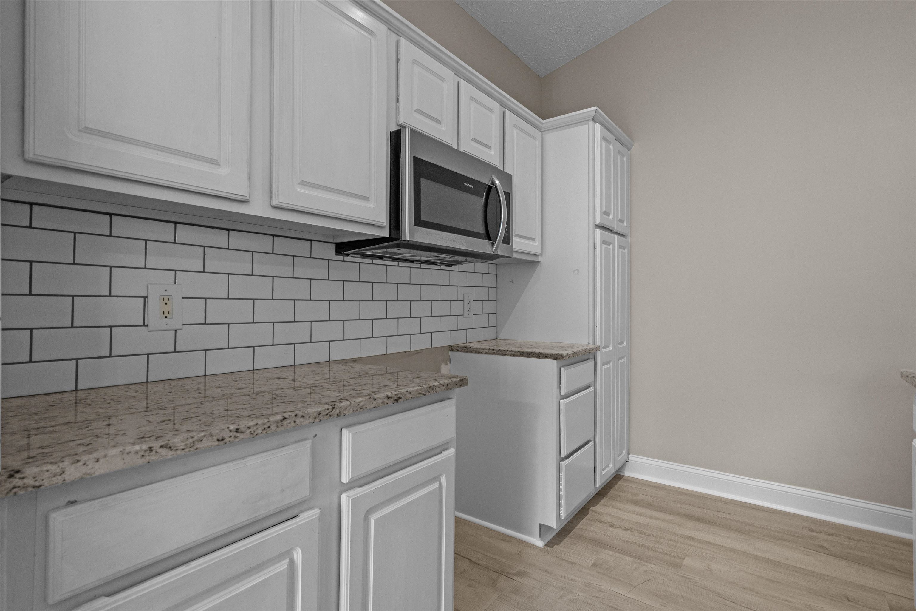 1121 Peace Pipe Pl. Property Photo 13