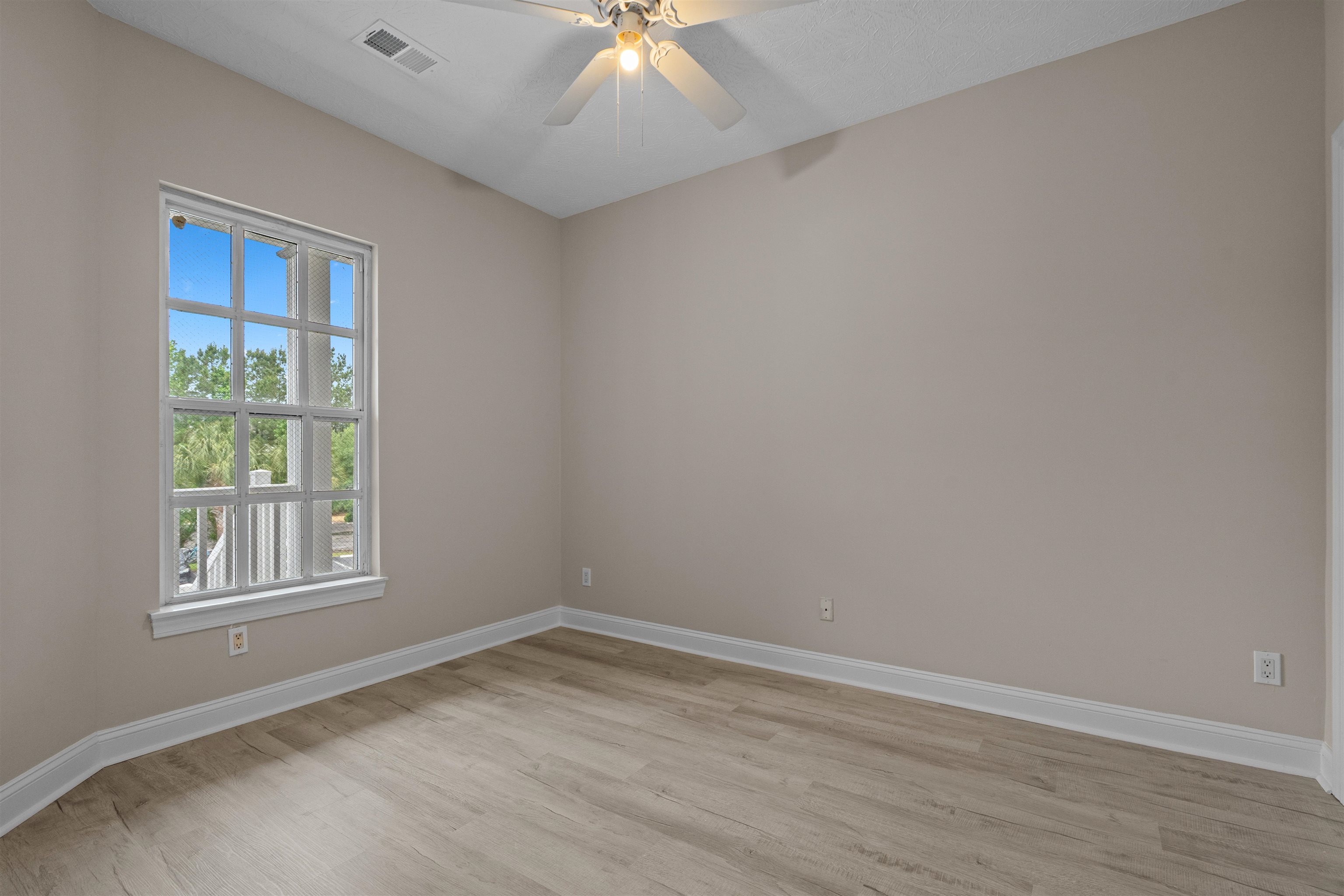 1121 Peace Pipe Pl. Property Photo 22
