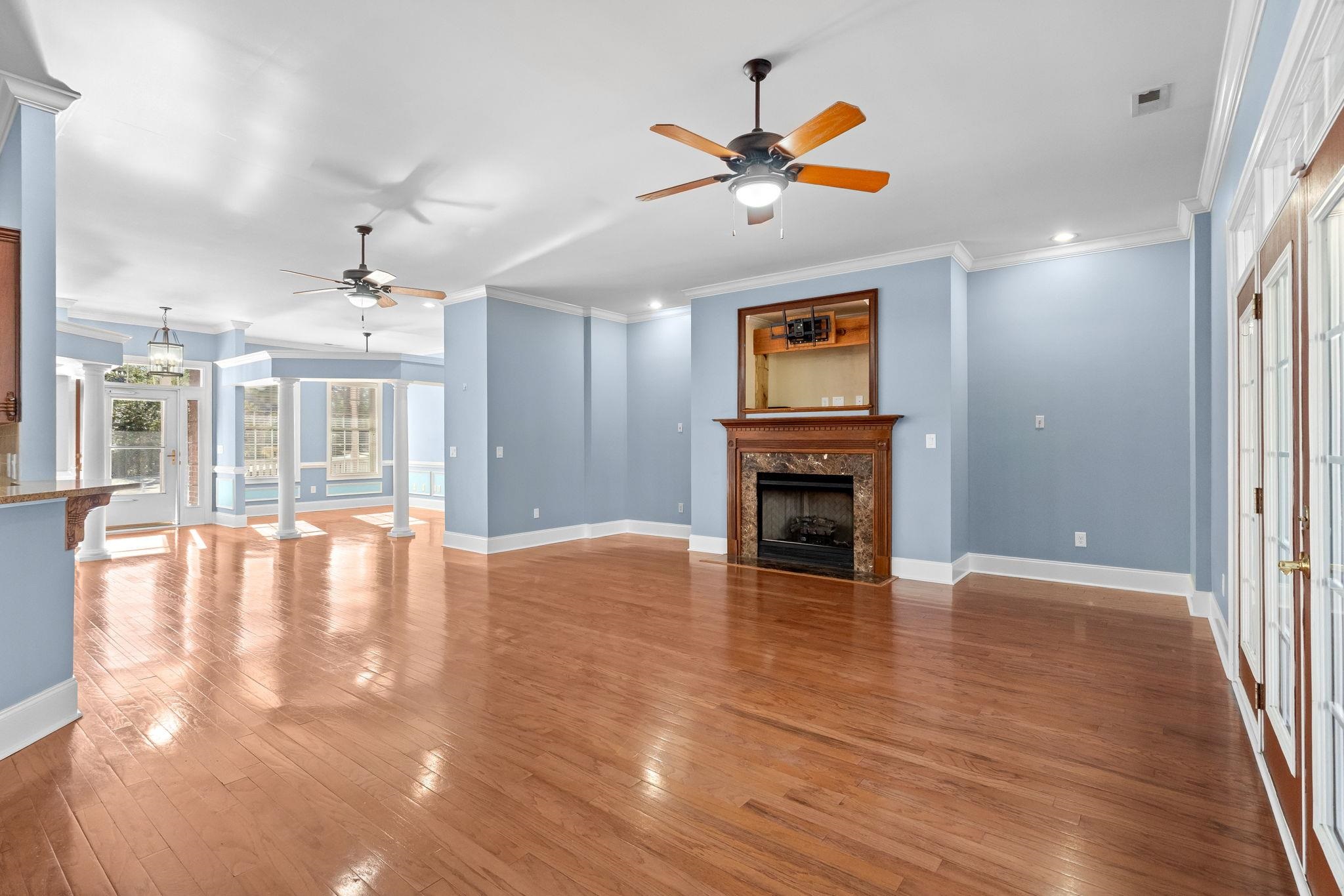 248 Long Ridge Dr. Property Photo 6