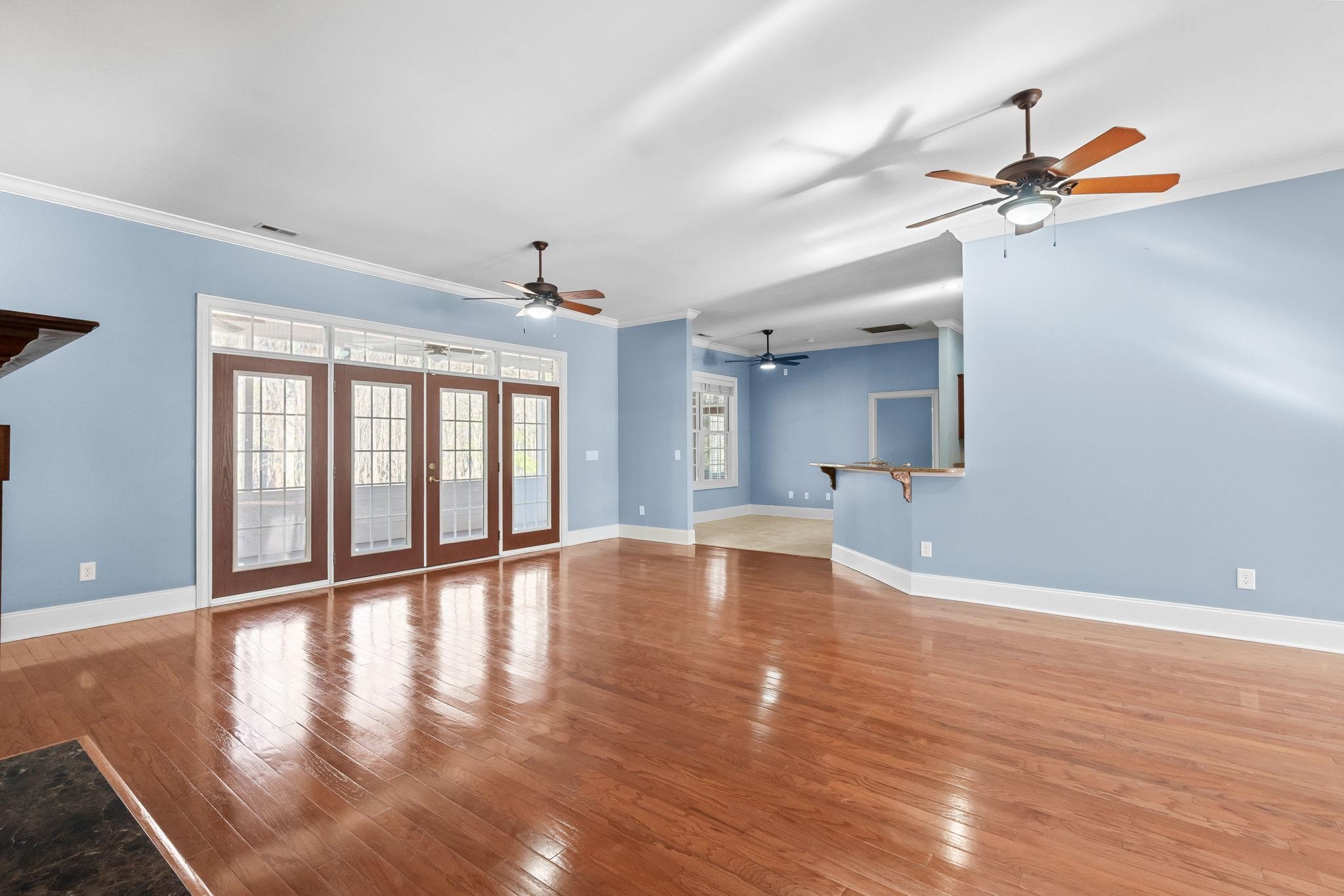 248 Long Ridge Dr. Property Photo 18