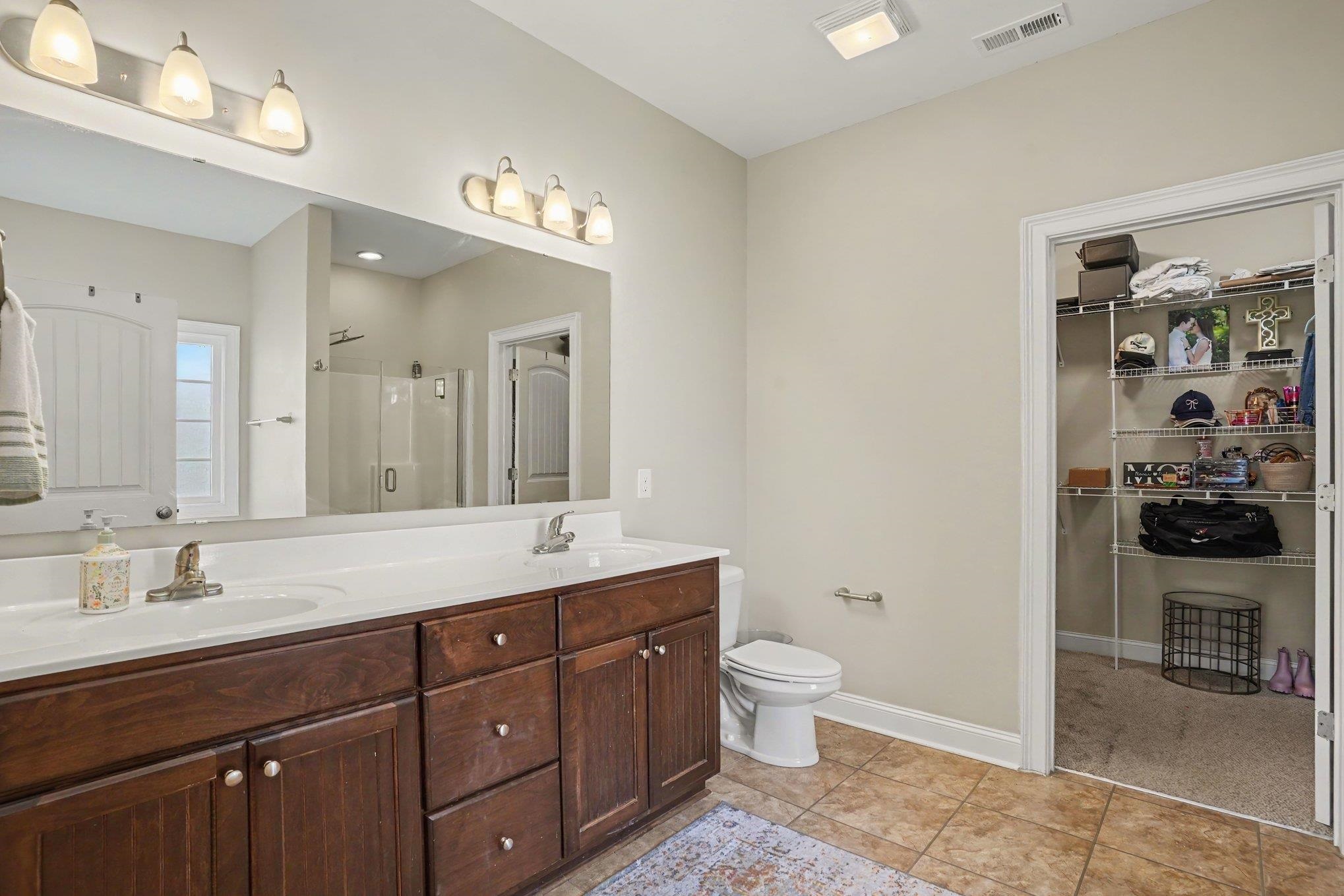 4025 Ridgewood Dr. Property Photo 17