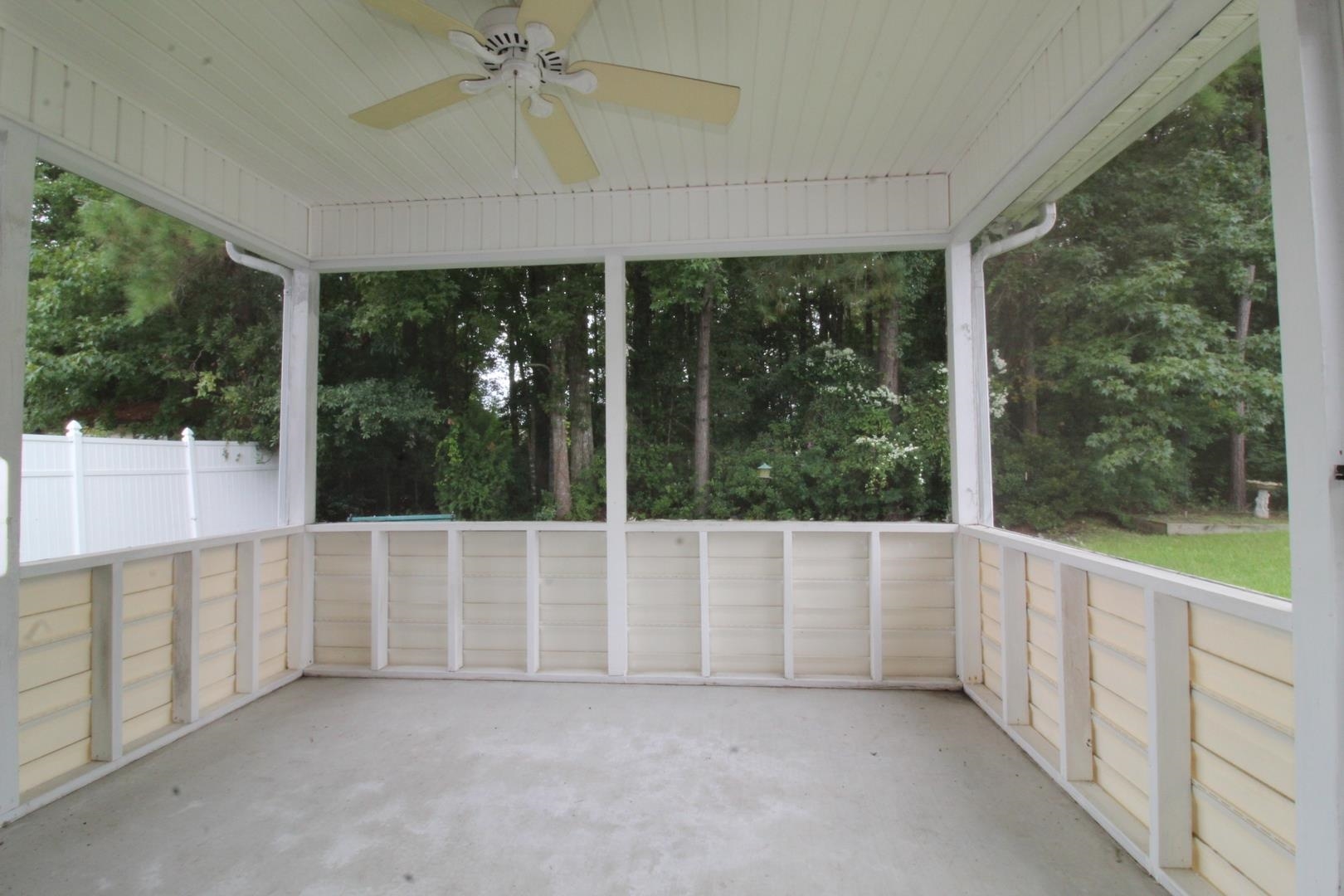 1280 Pollen Loop Property Photo 11