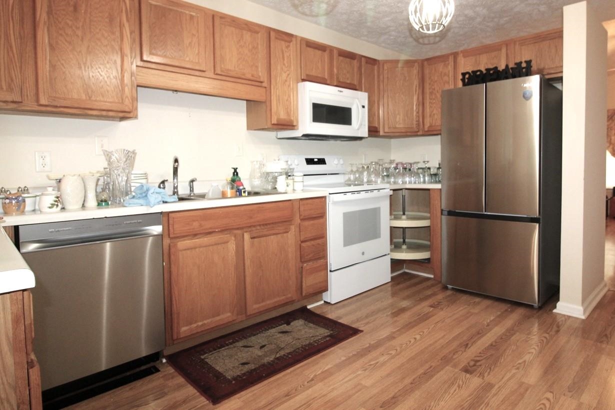1280 Pollen Loop Property Photo 18